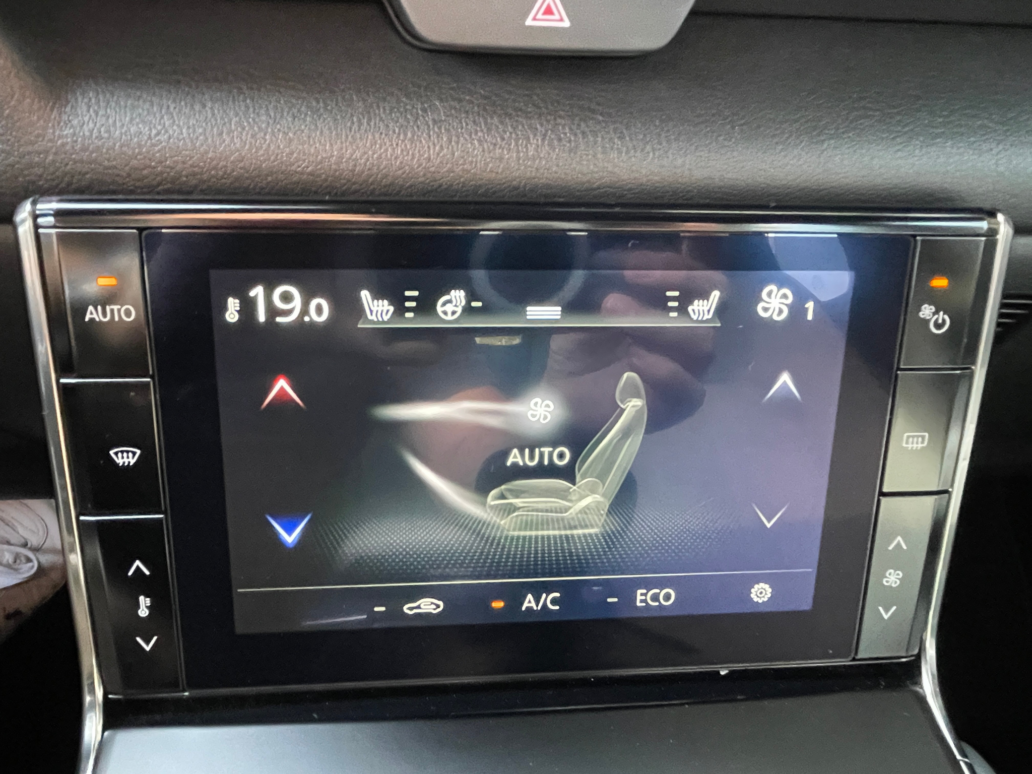 listing desktop thumbnail image 8