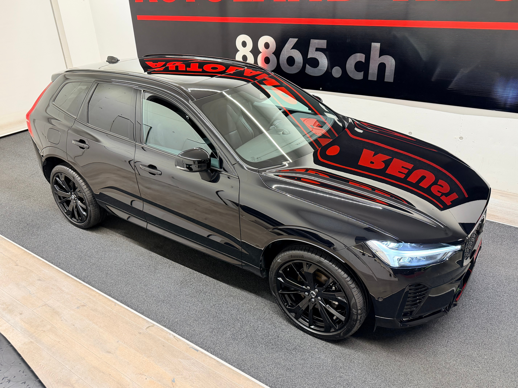 listing desktop thumbnail image 4