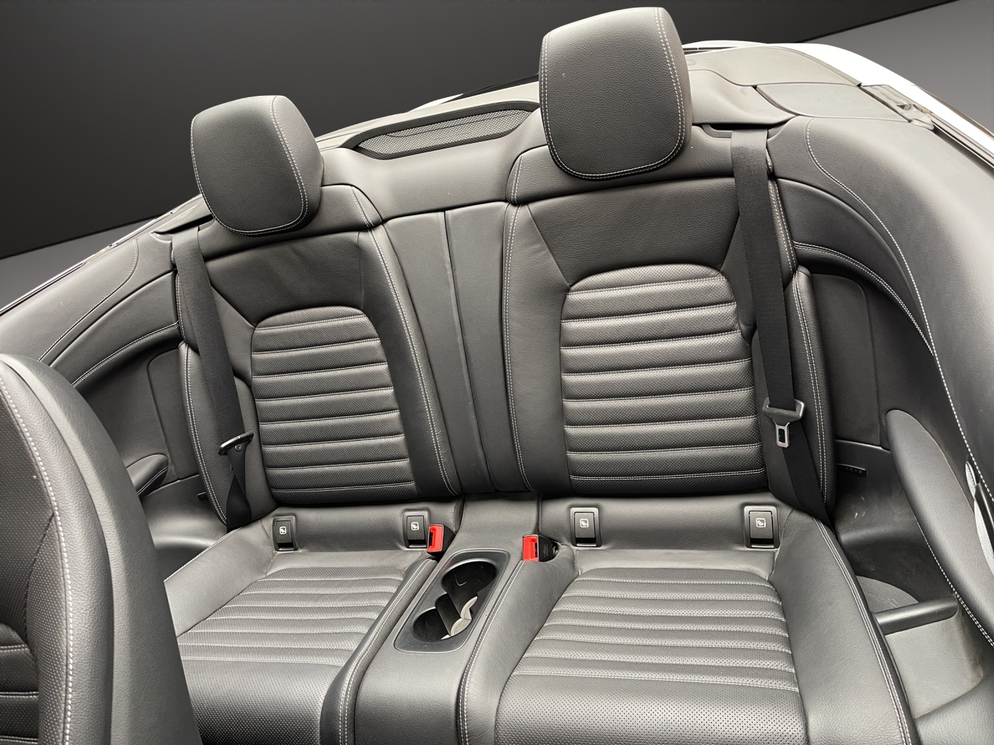 listing desktop thumbnail image 11