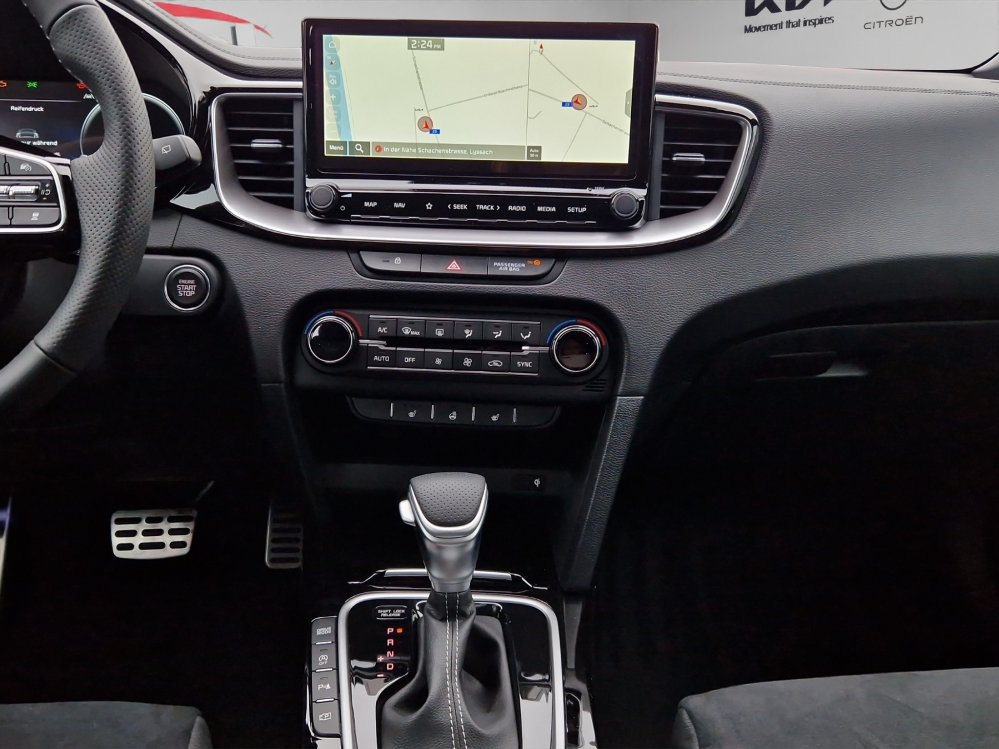 listing desktop thumbnail image 12