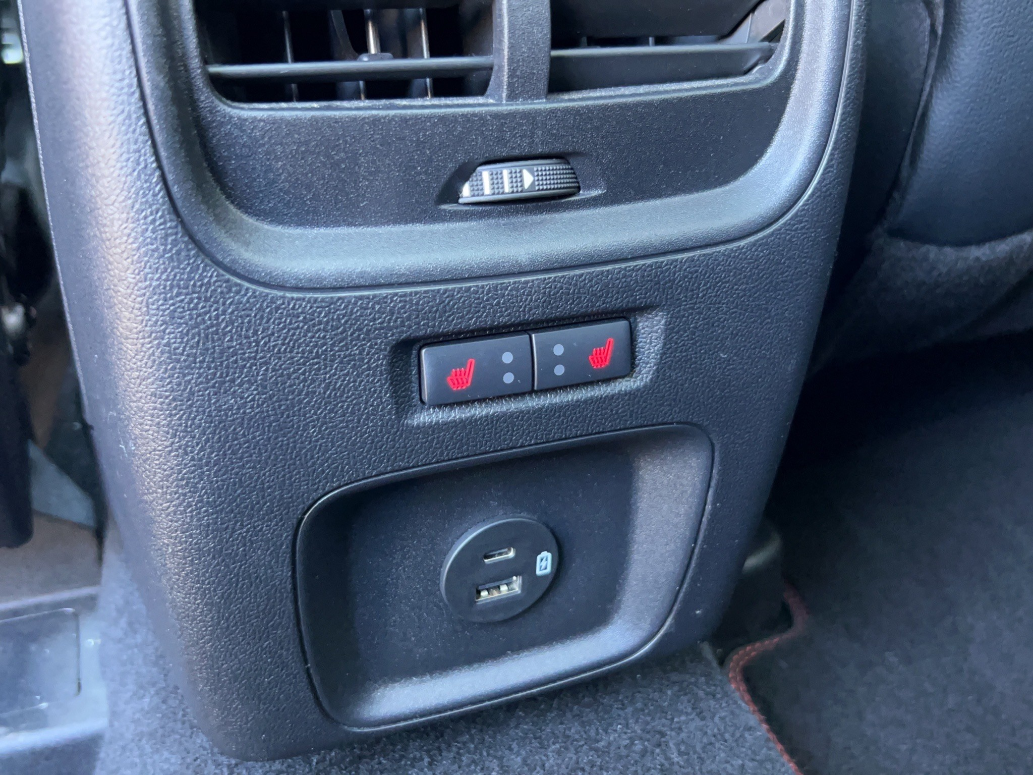 listing desktop thumbnail image 8