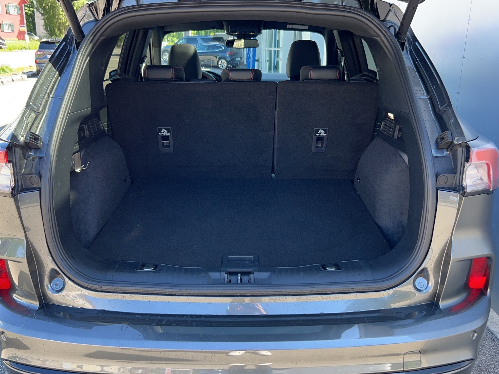 listing desktop thumbnail image 5