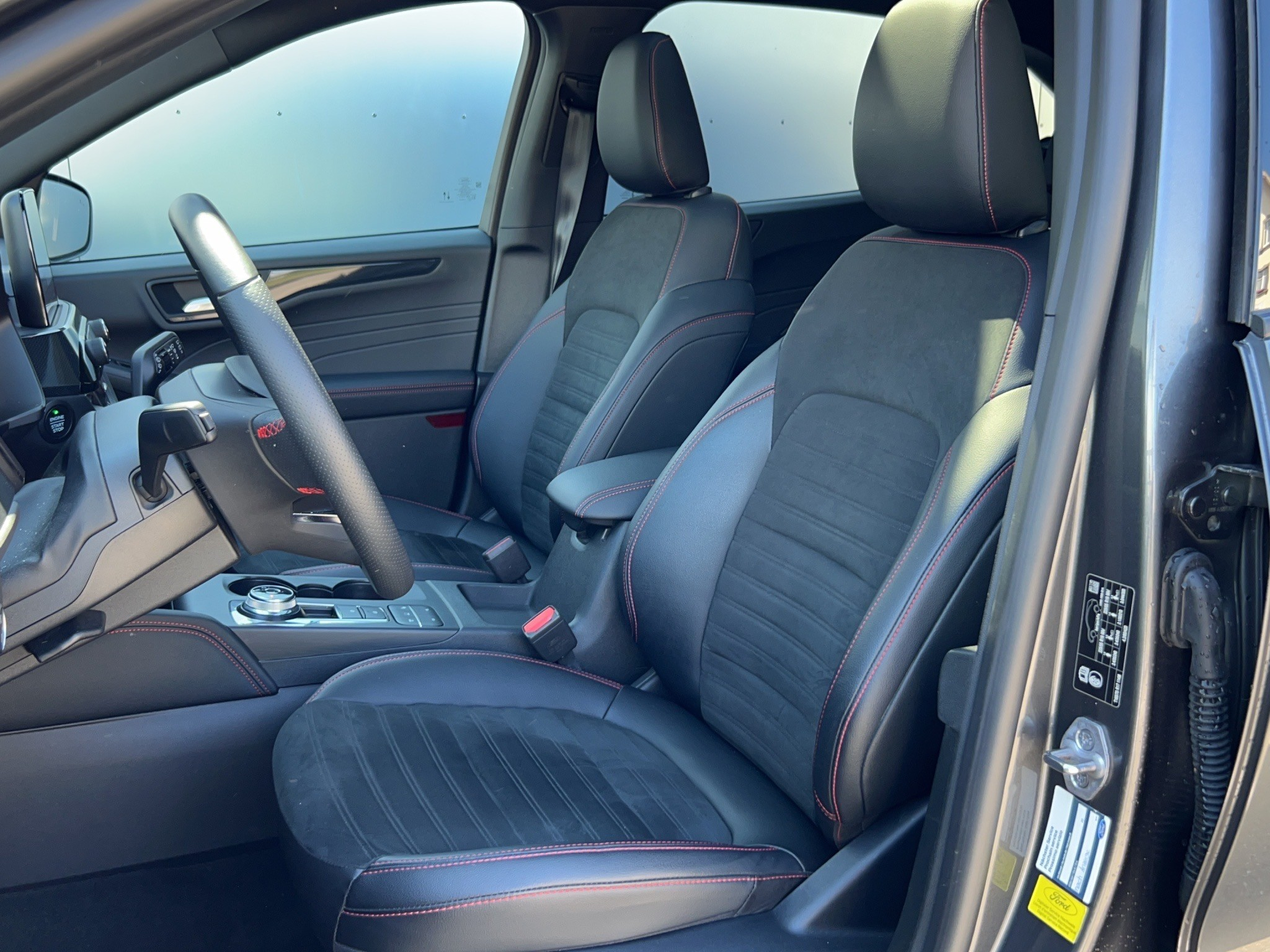 listing desktop thumbnail image 12