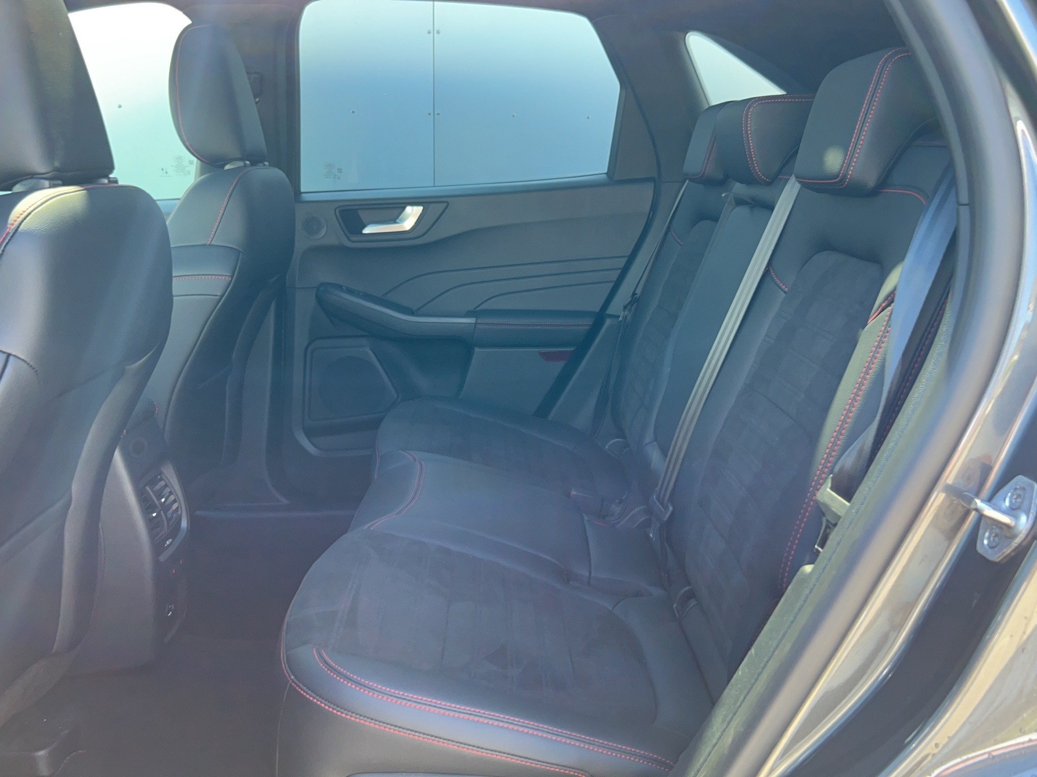 listing desktop thumbnail image 7