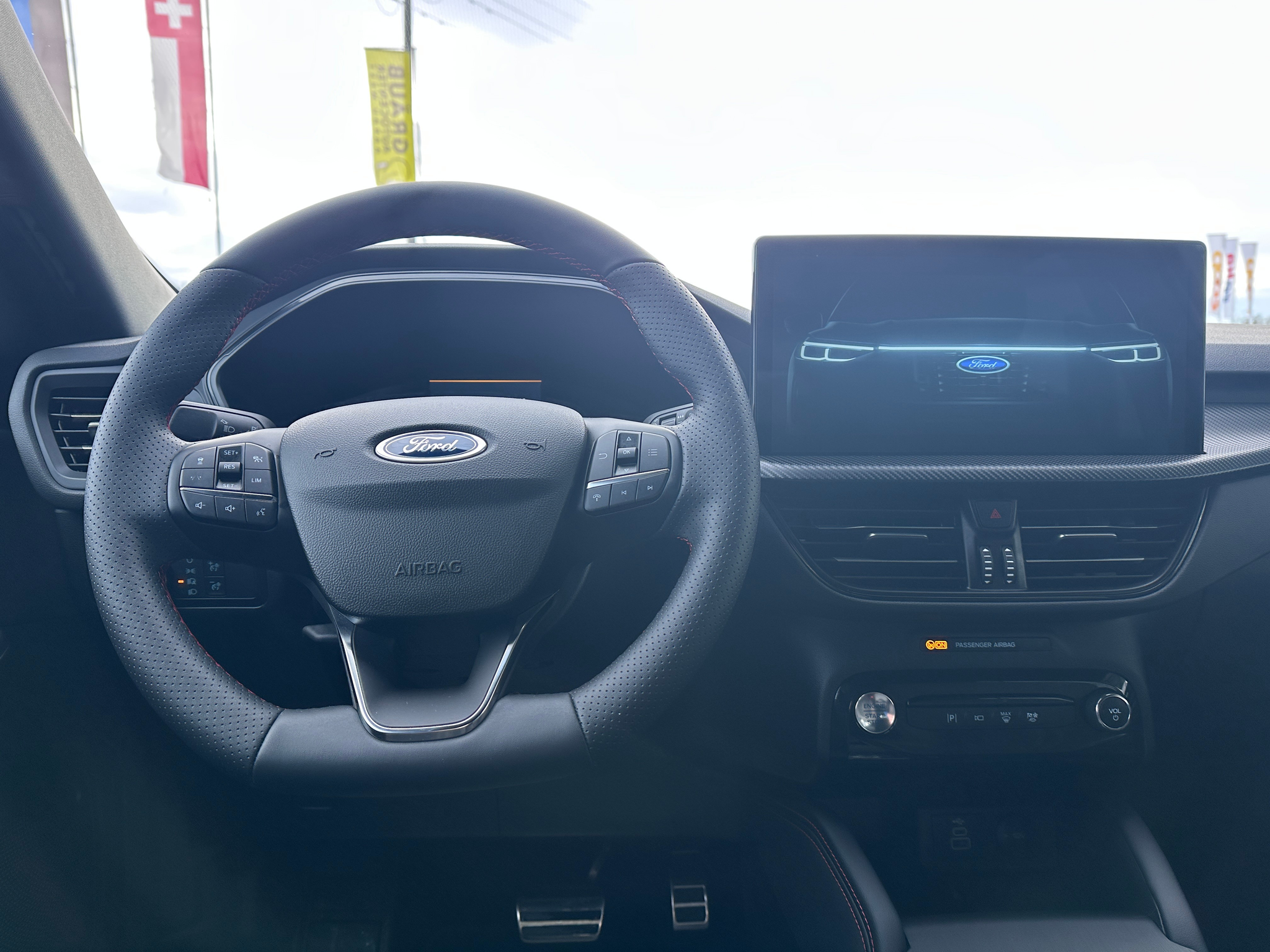 listing desktop thumbnail image 8