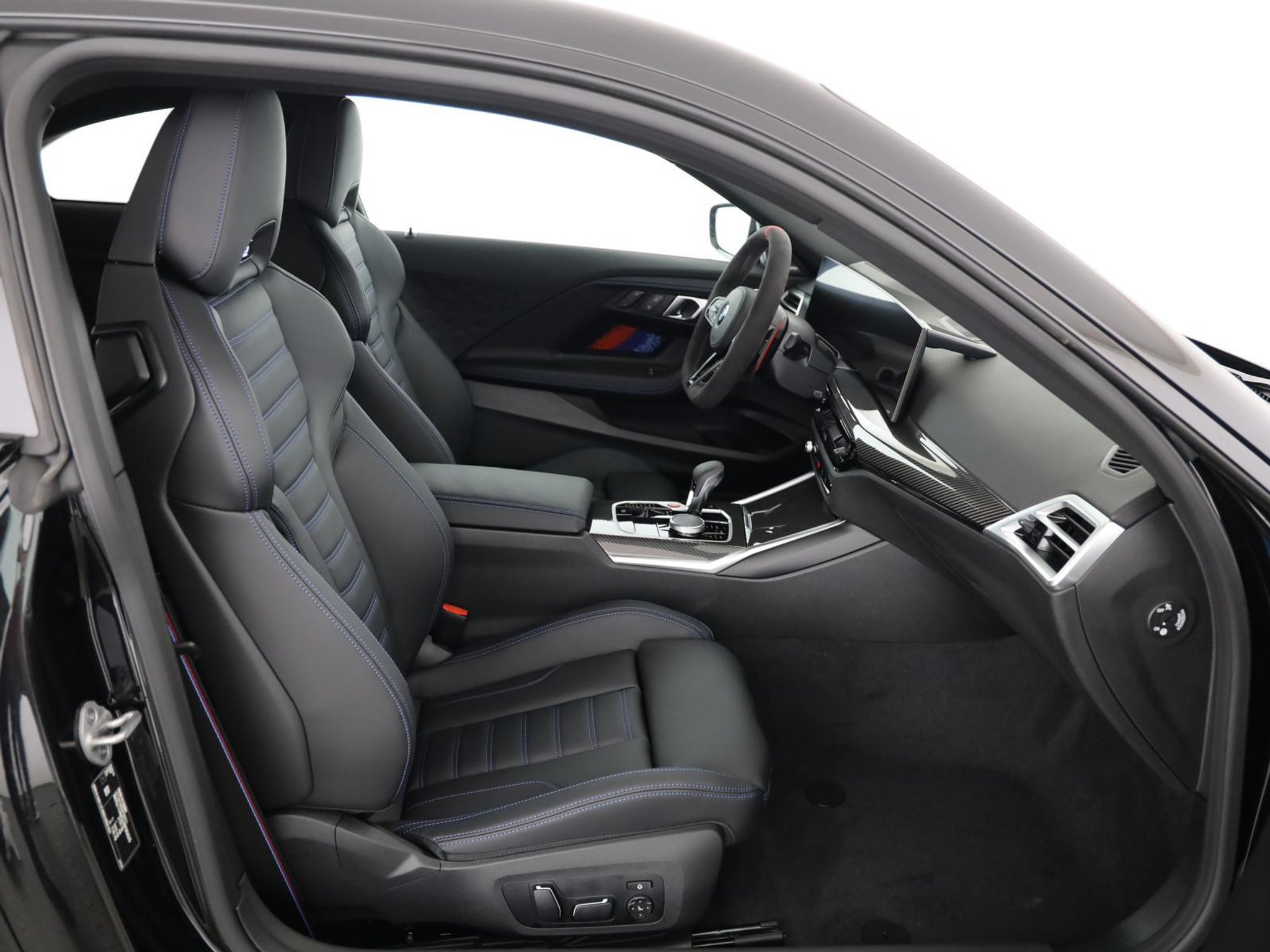 listing desktop thumbnail image 12