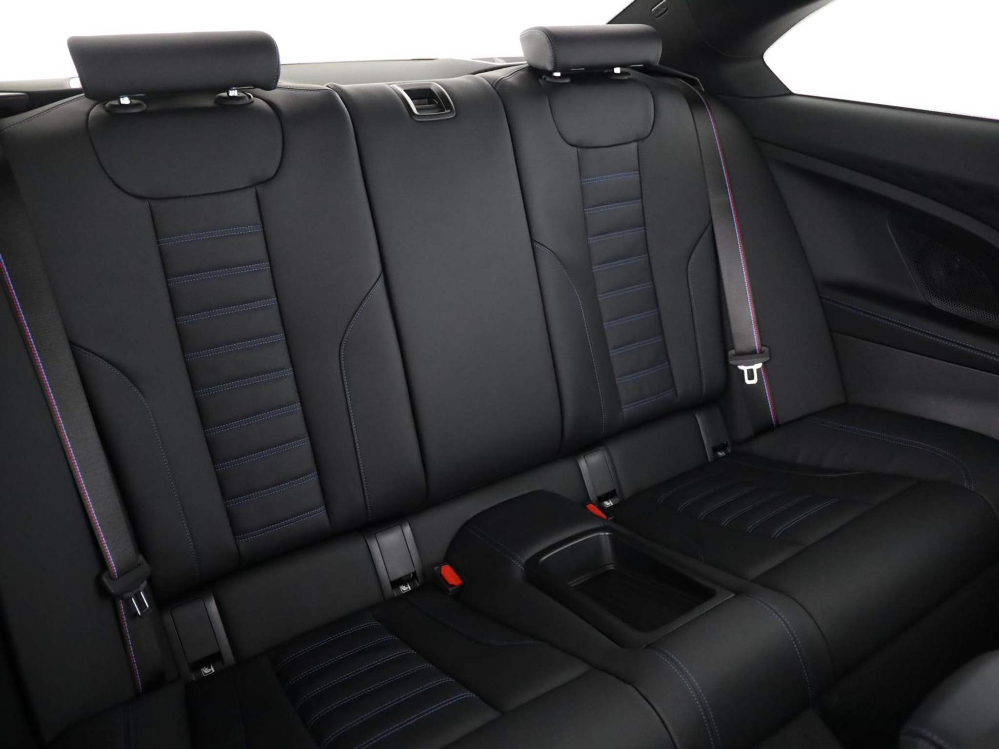 listing desktop thumbnail image 13