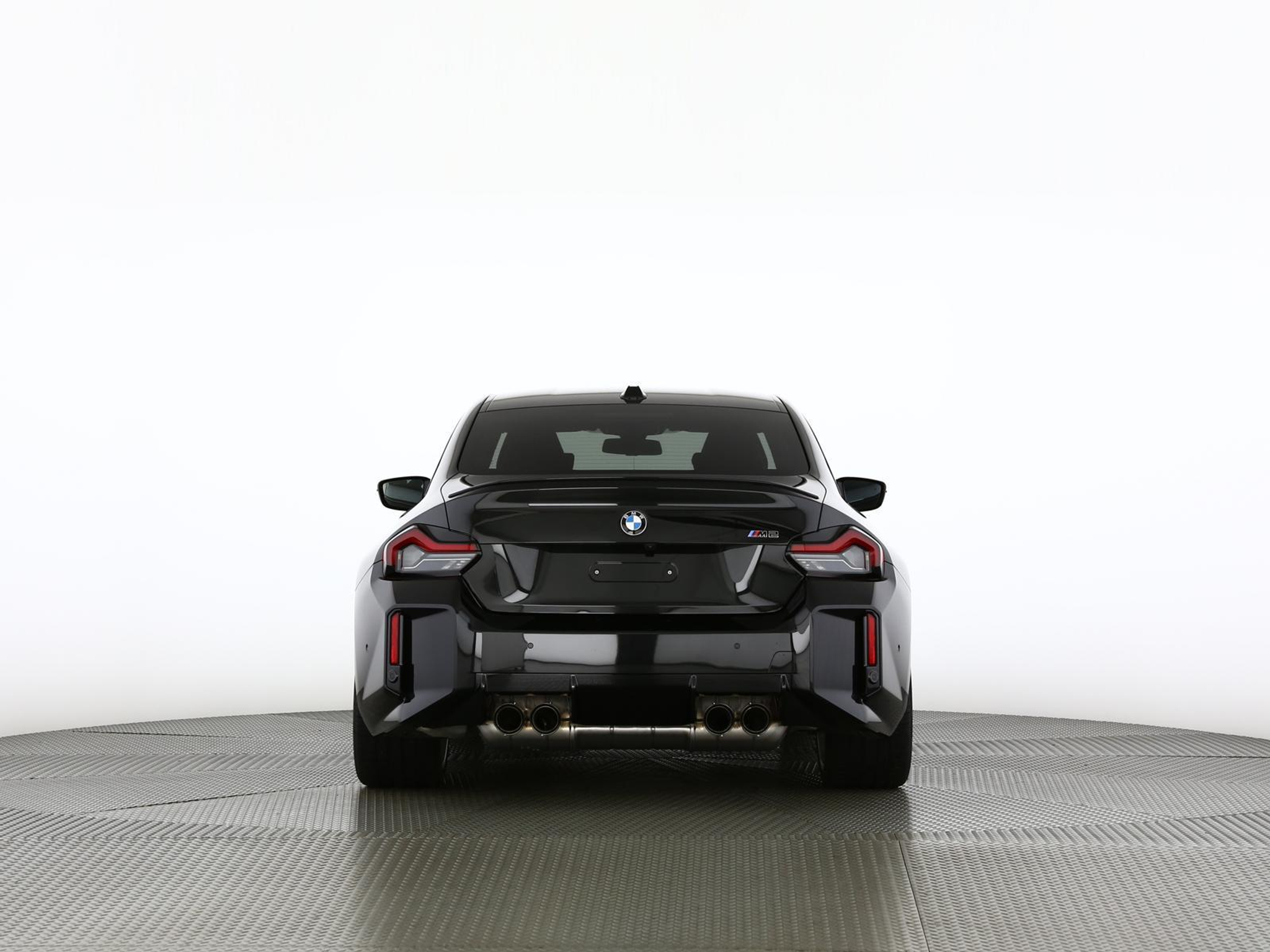 listing desktop thumbnail image 3