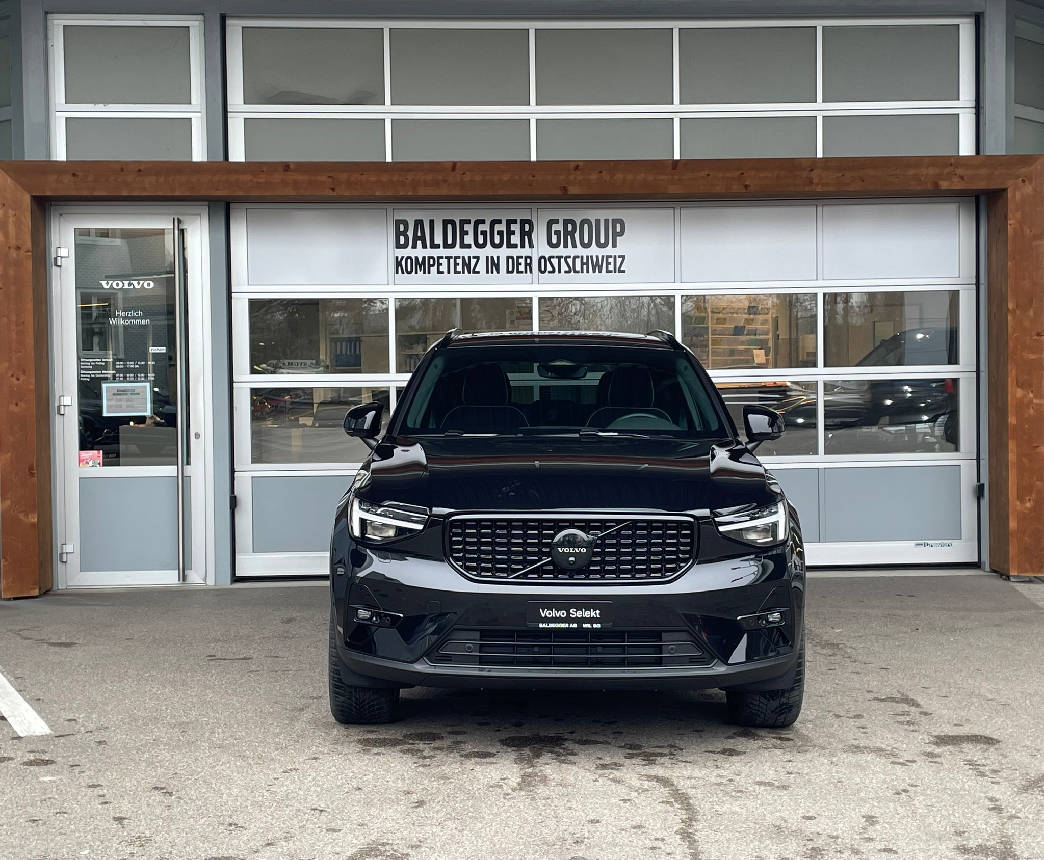 listing desktop thumbnail image 8