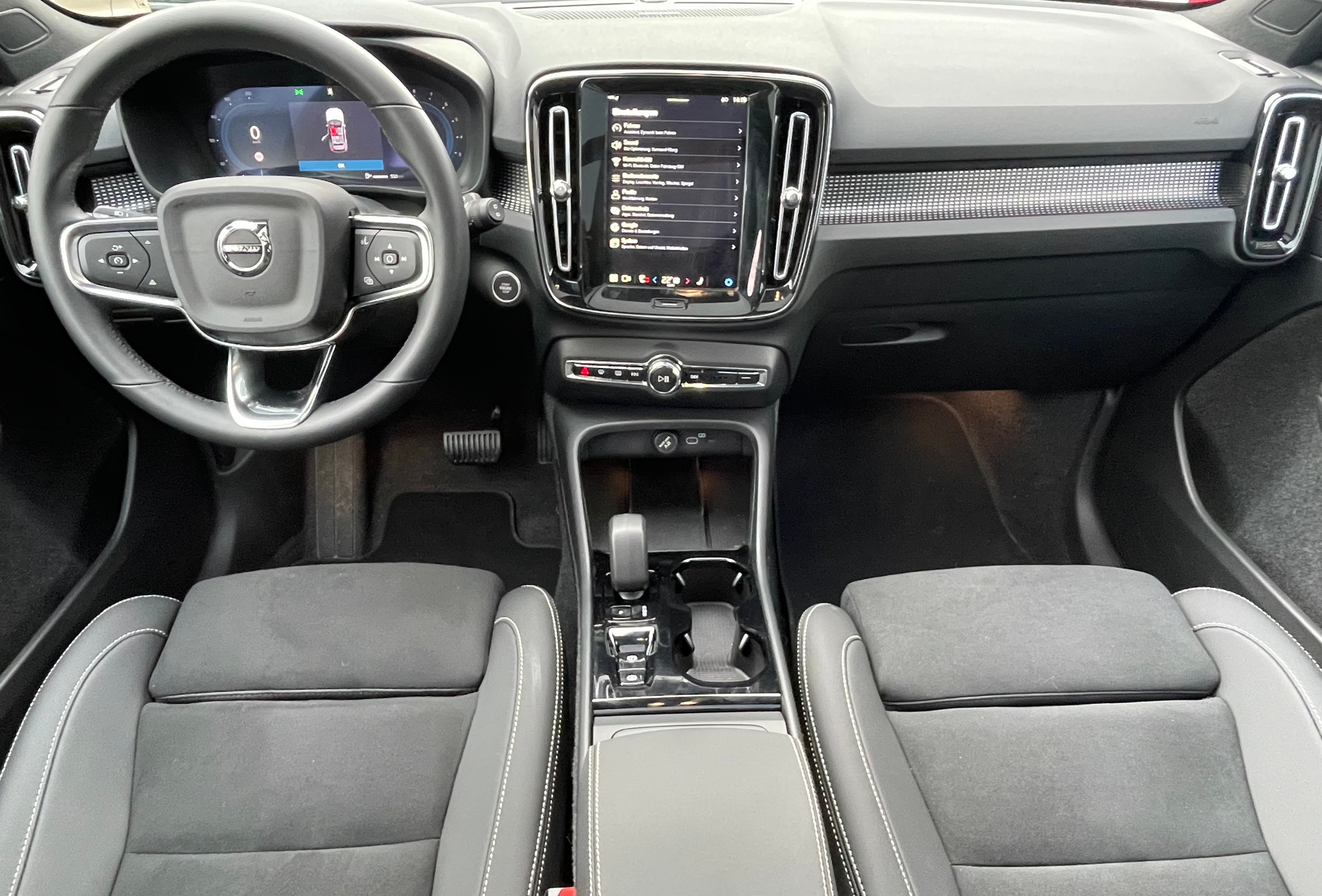 listing desktop thumbnail image 5