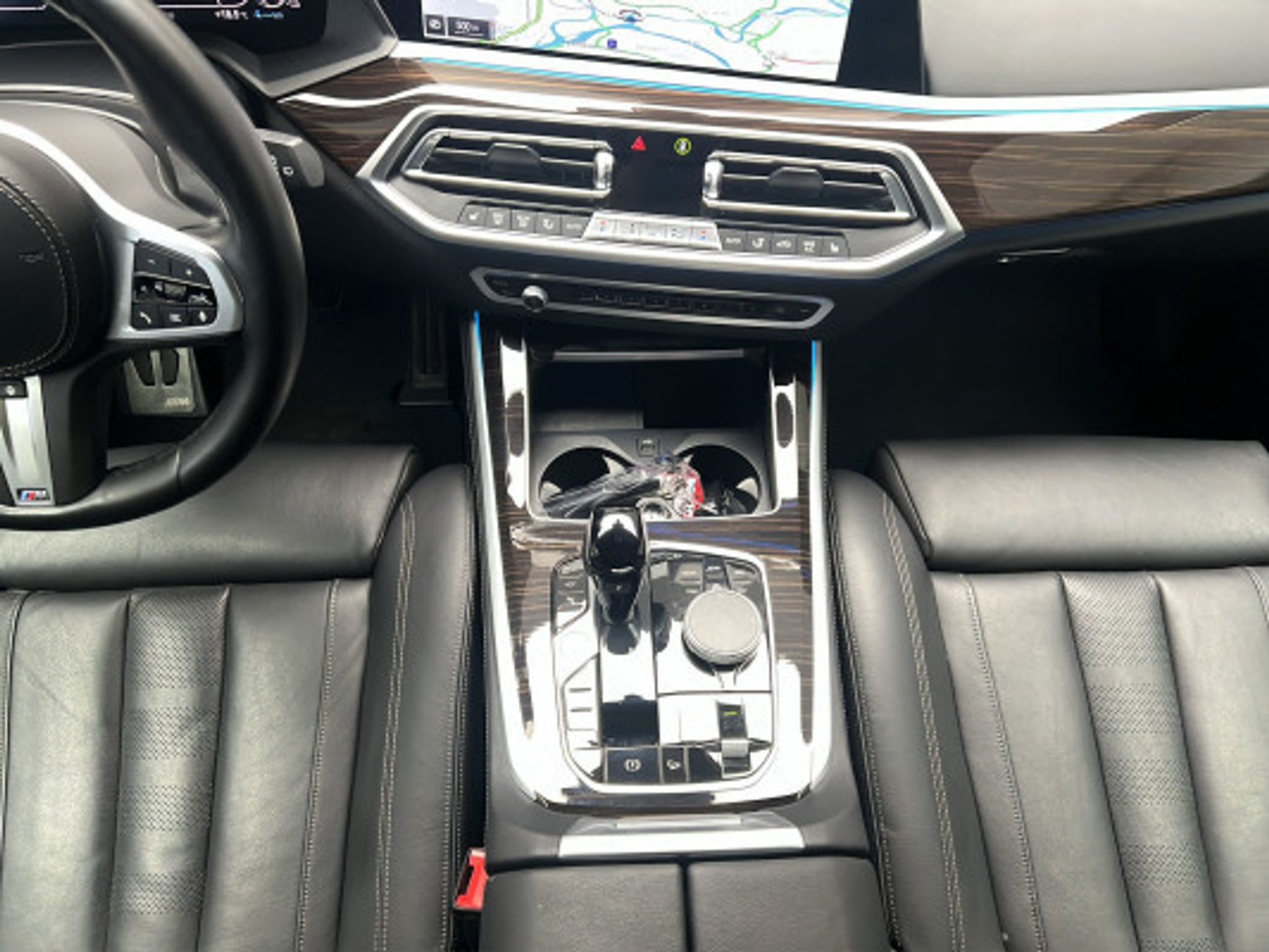 listing desktop thumbnail image 11