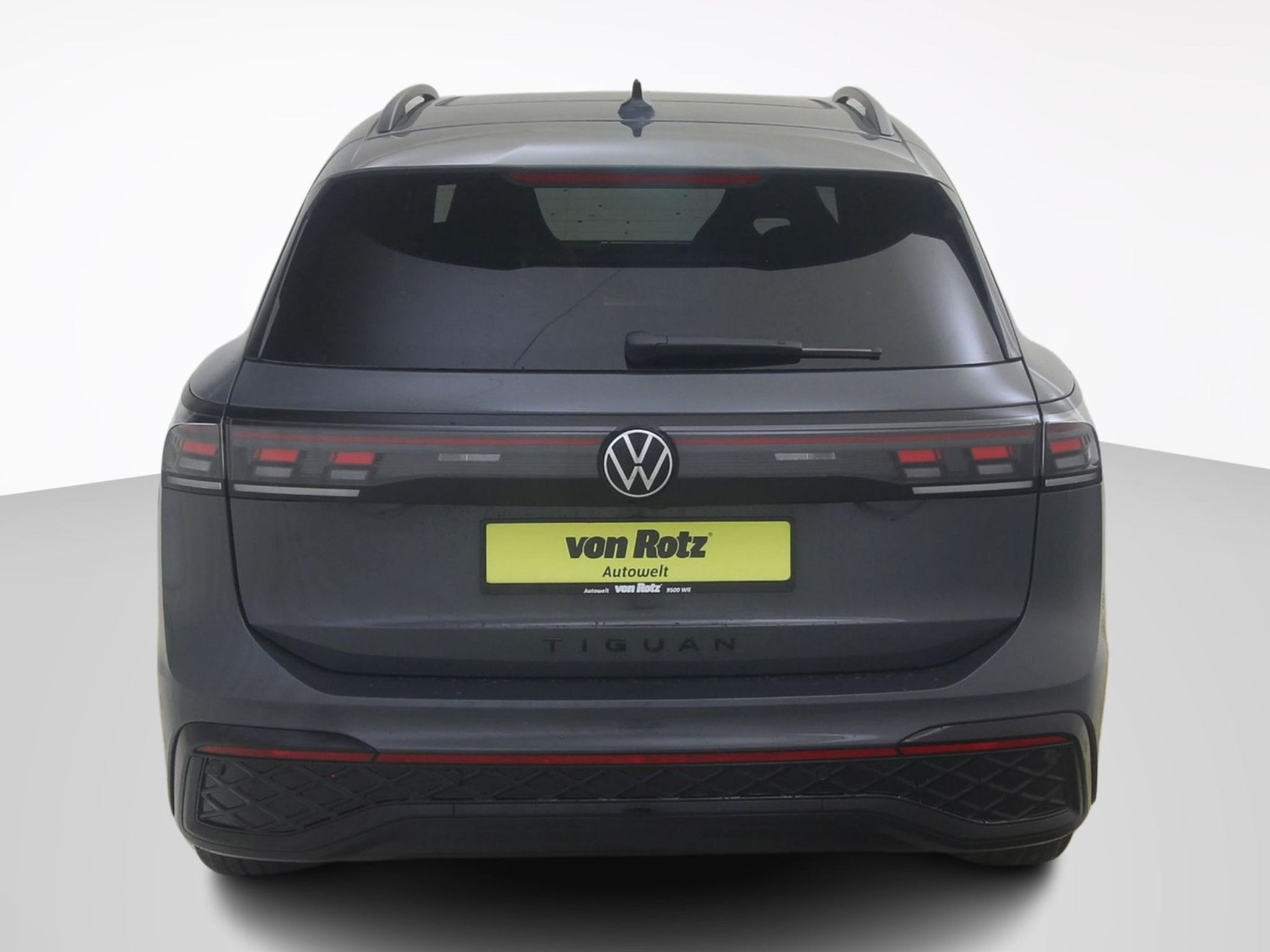 listing desktop thumbnail image 2