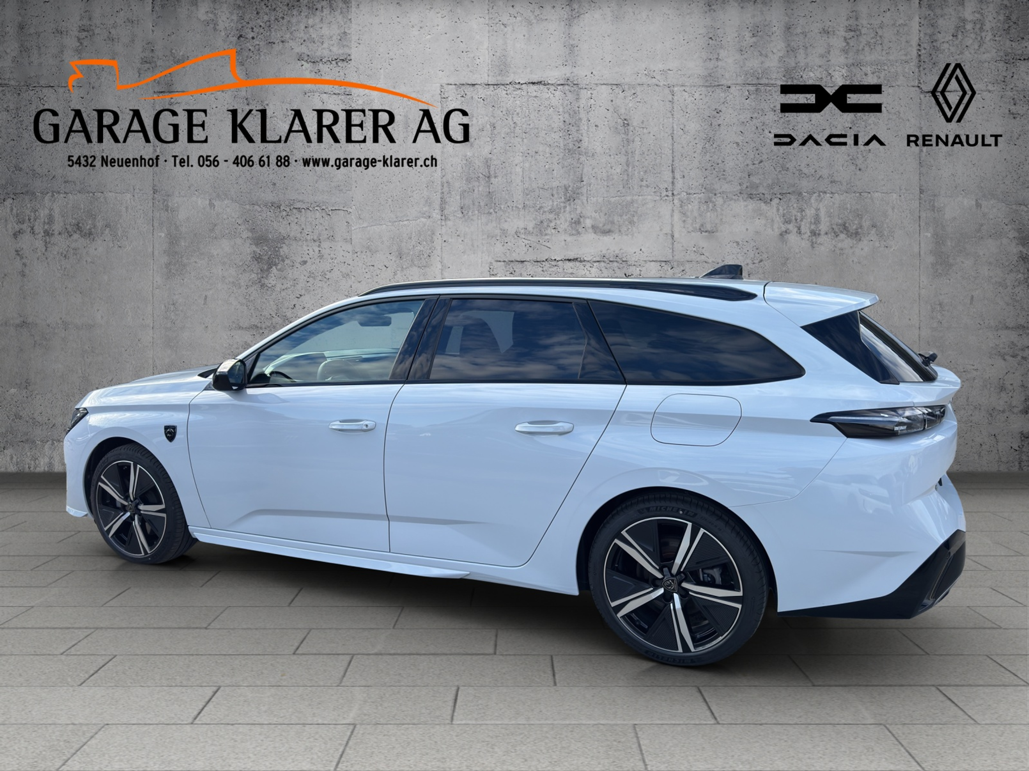 listing desktop thumbnail image 8