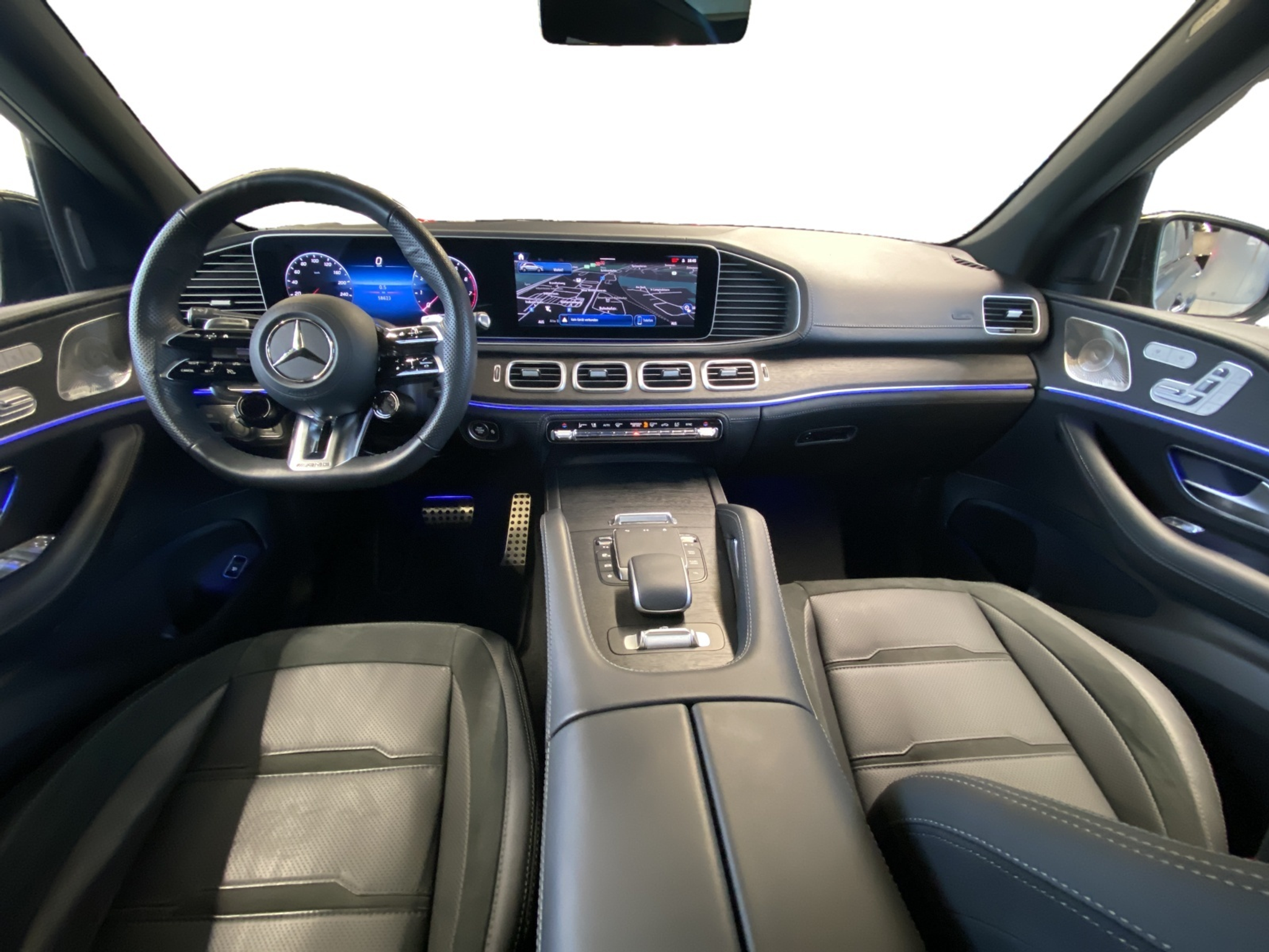 listing desktop thumbnail image 8