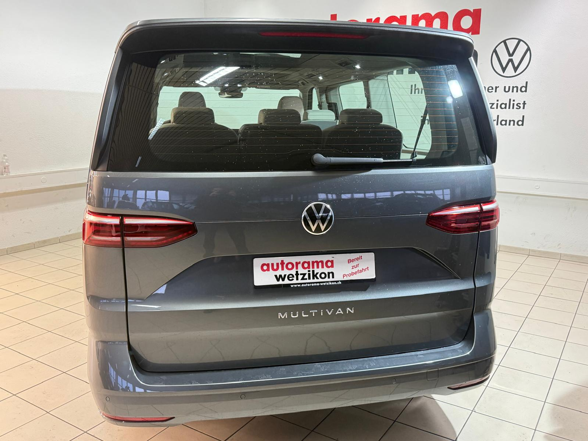 listing desktop thumbnail image 3