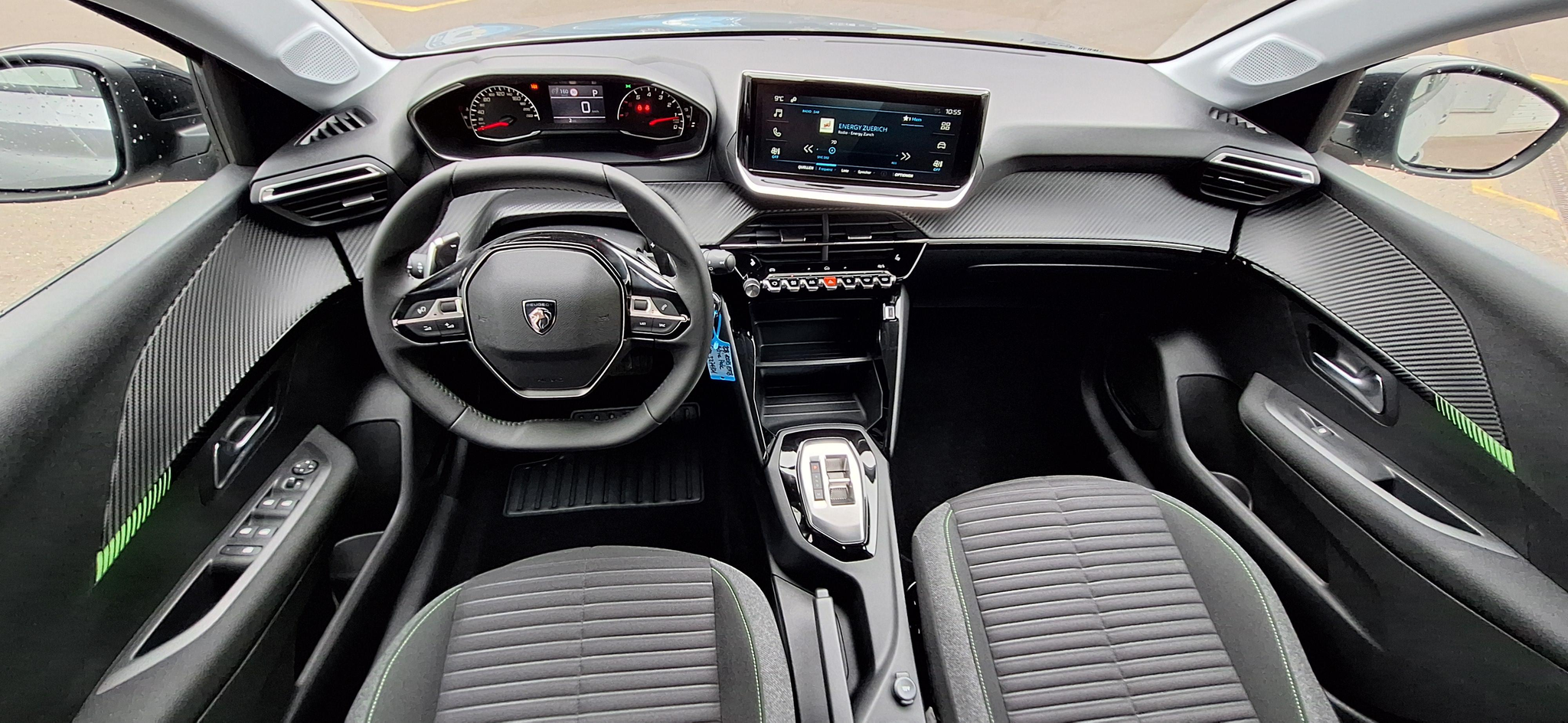 listing desktop thumbnail image 4