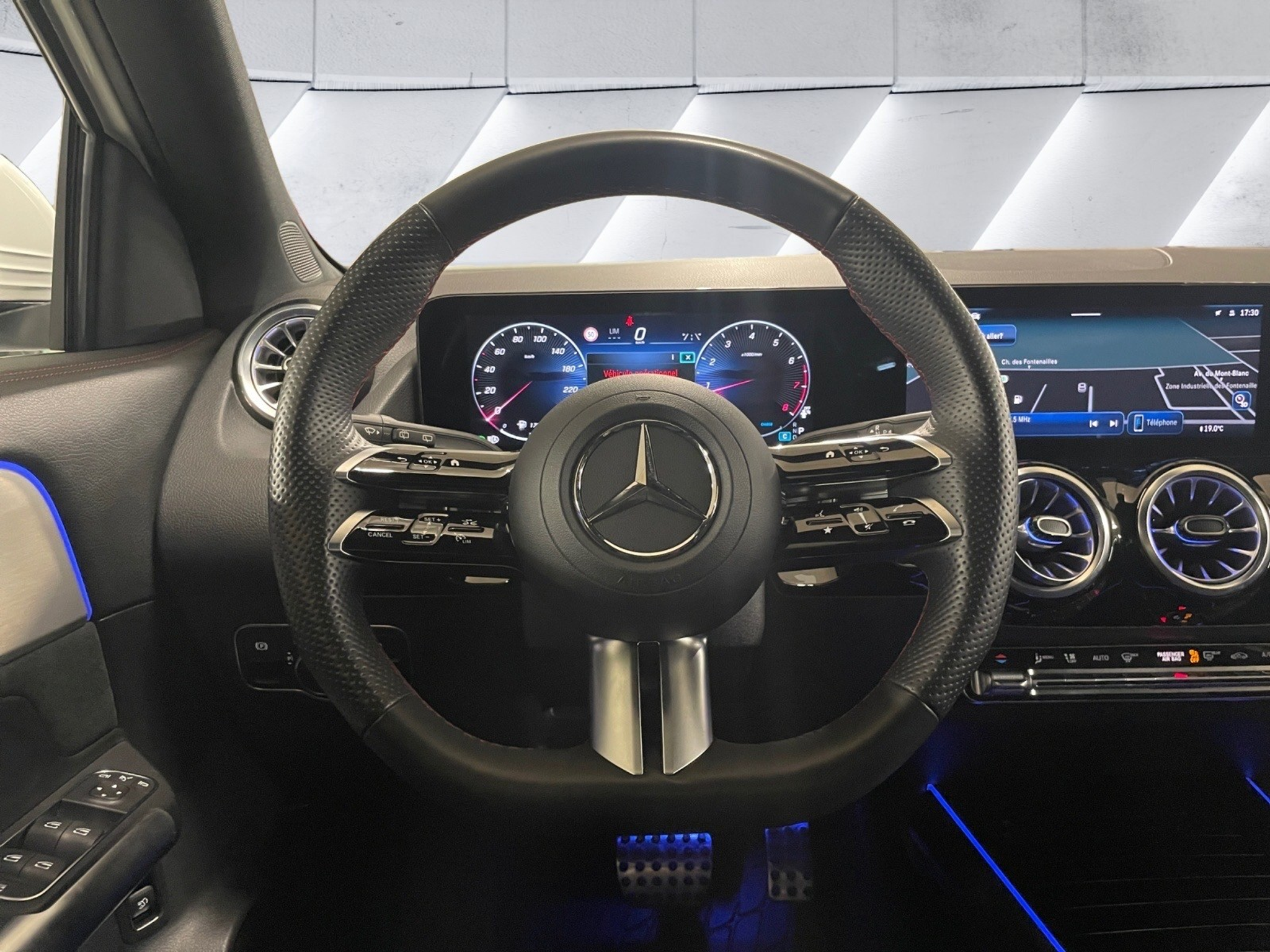 listing desktop thumbnail image 11