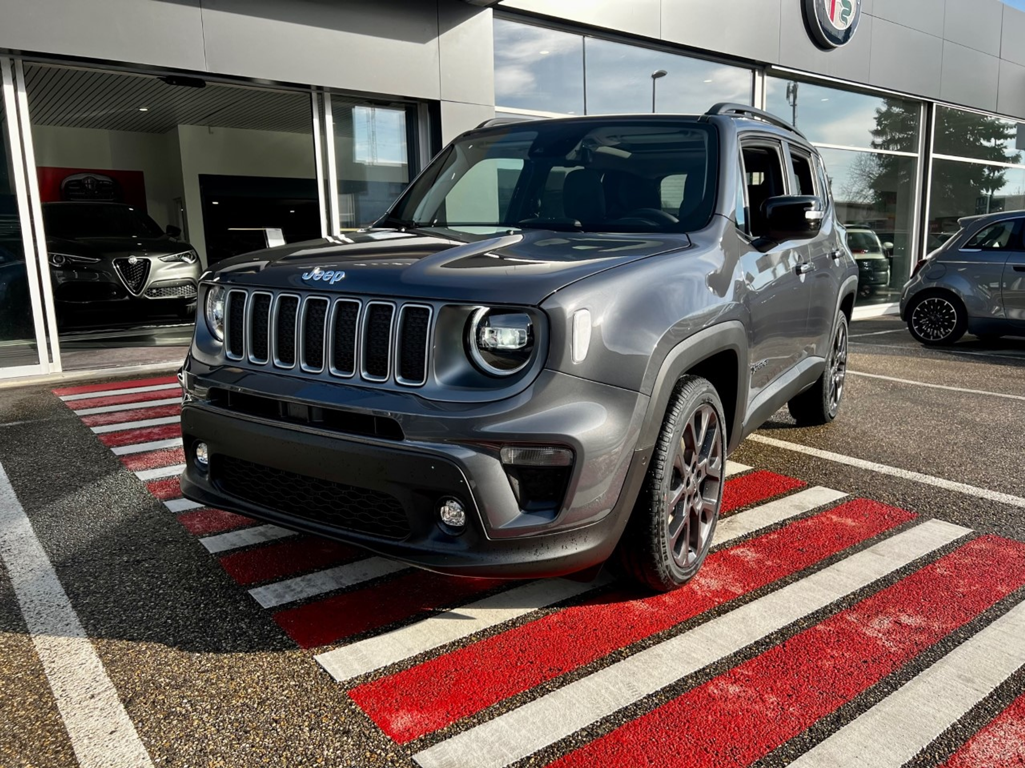 listing desktop thumbnail image 14