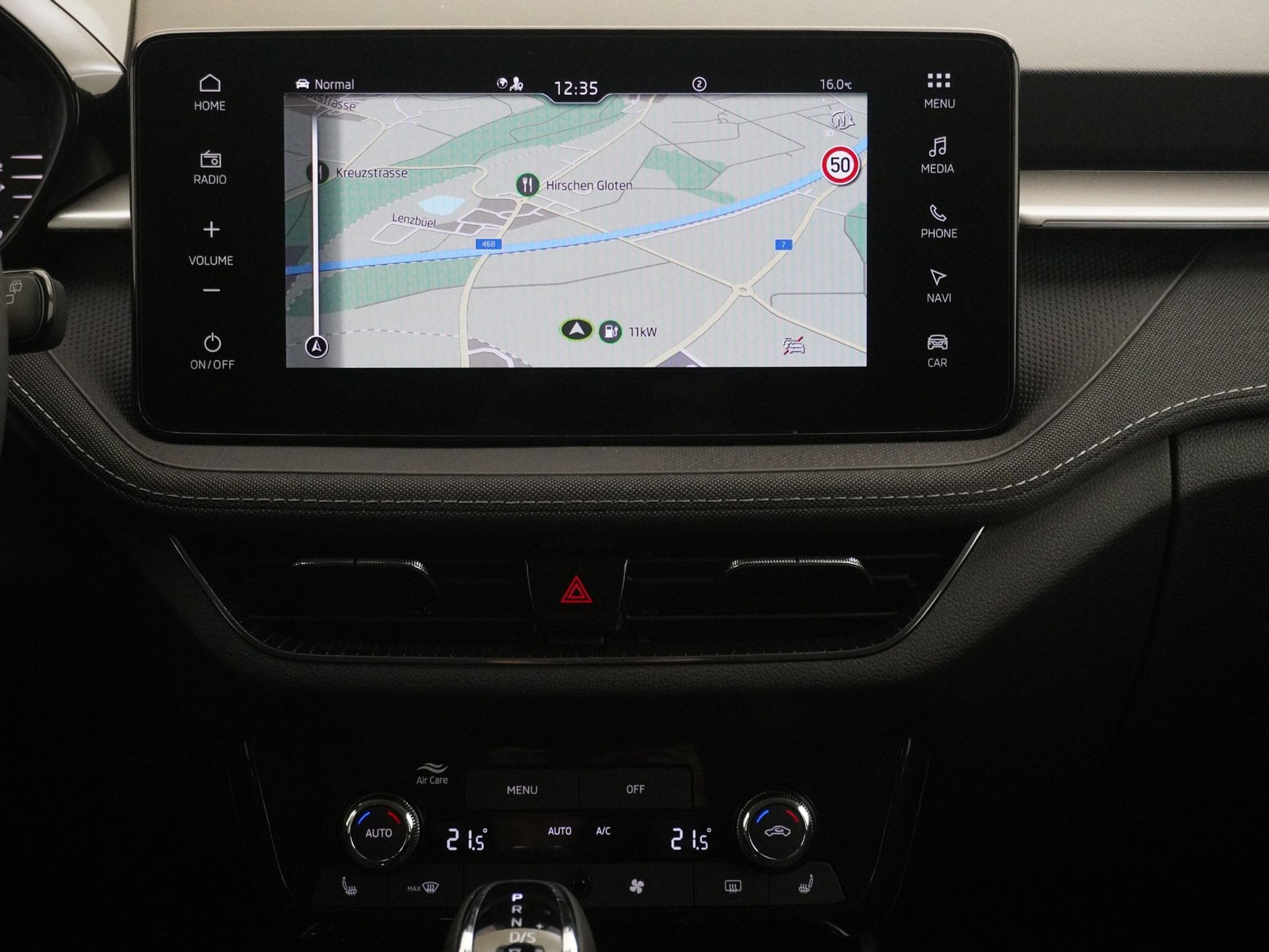 listing desktop thumbnail image 16