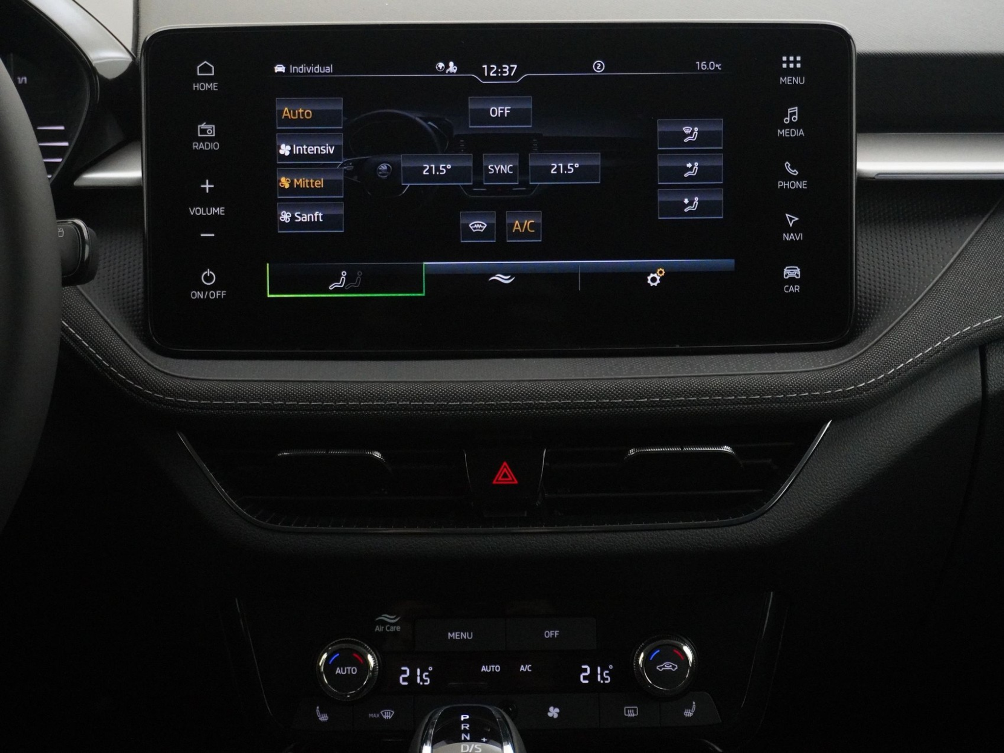 listing desktop thumbnail image 18