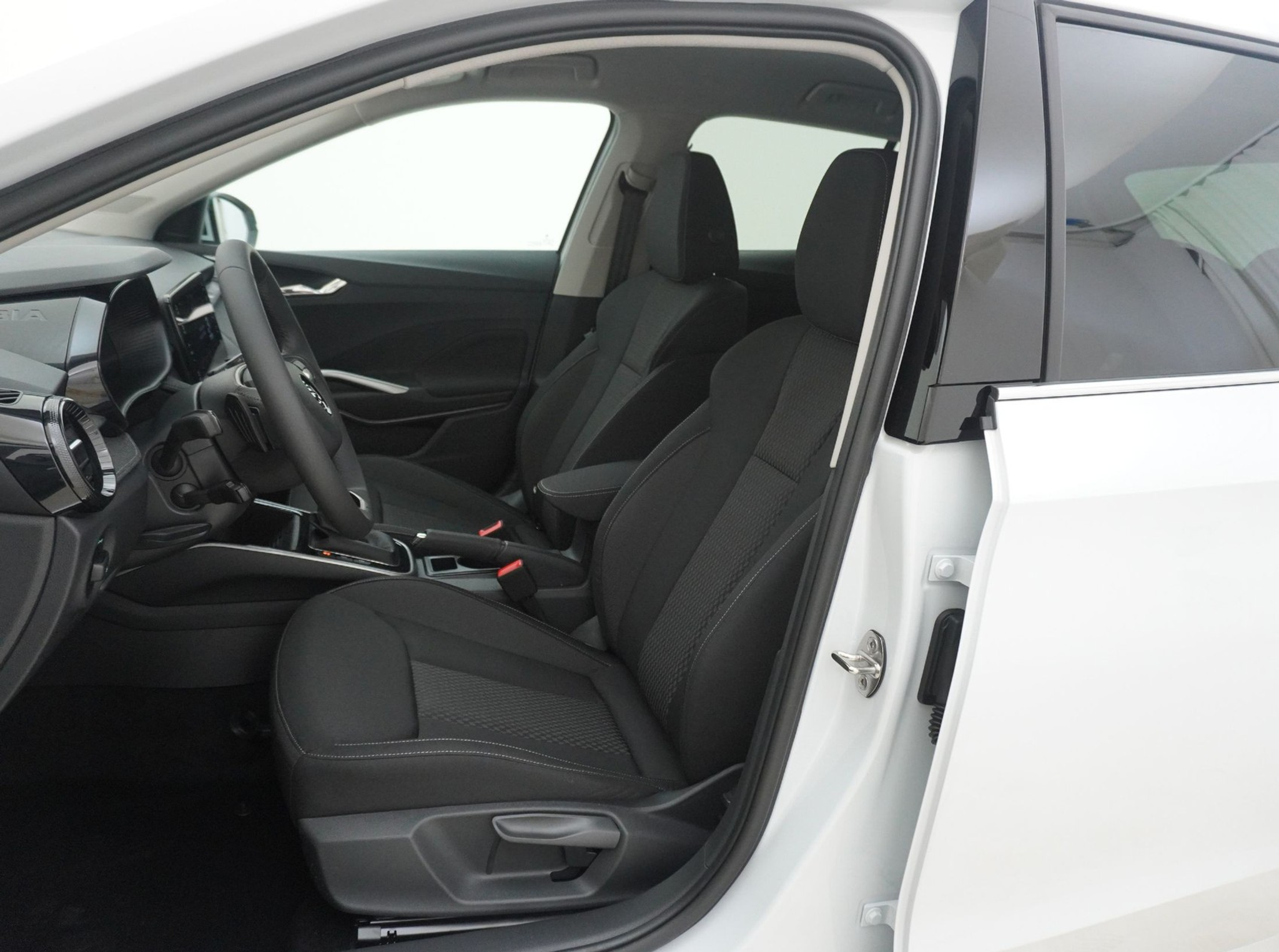 listing desktop thumbnail image 13