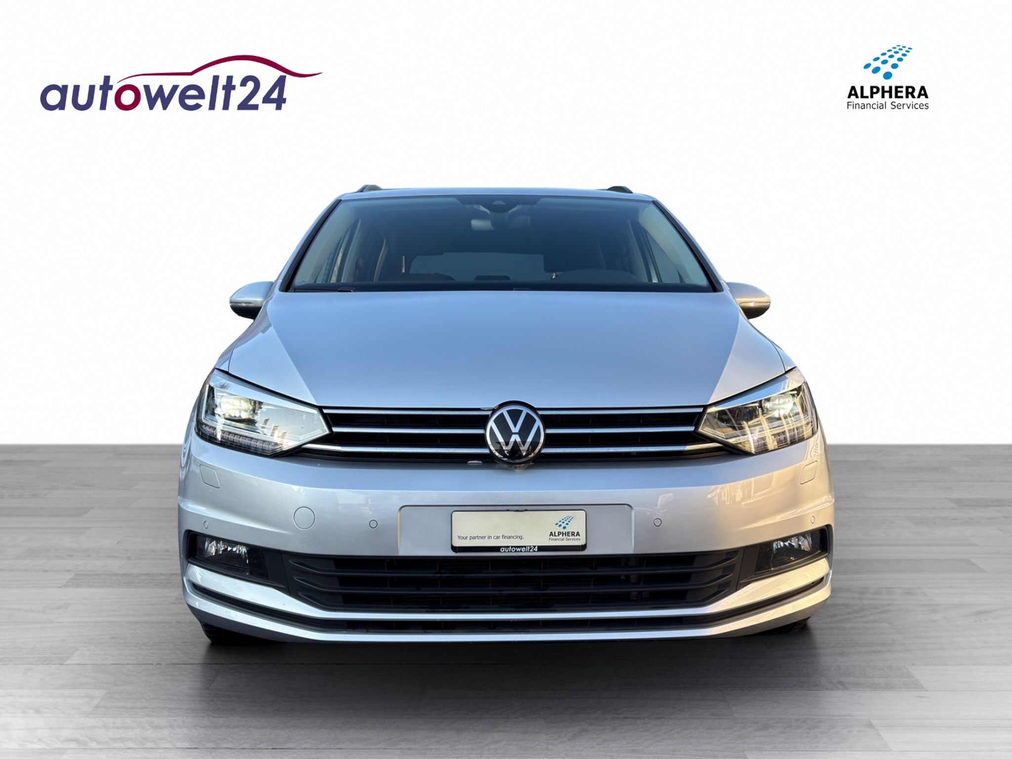 listing desktop thumbnail image 1