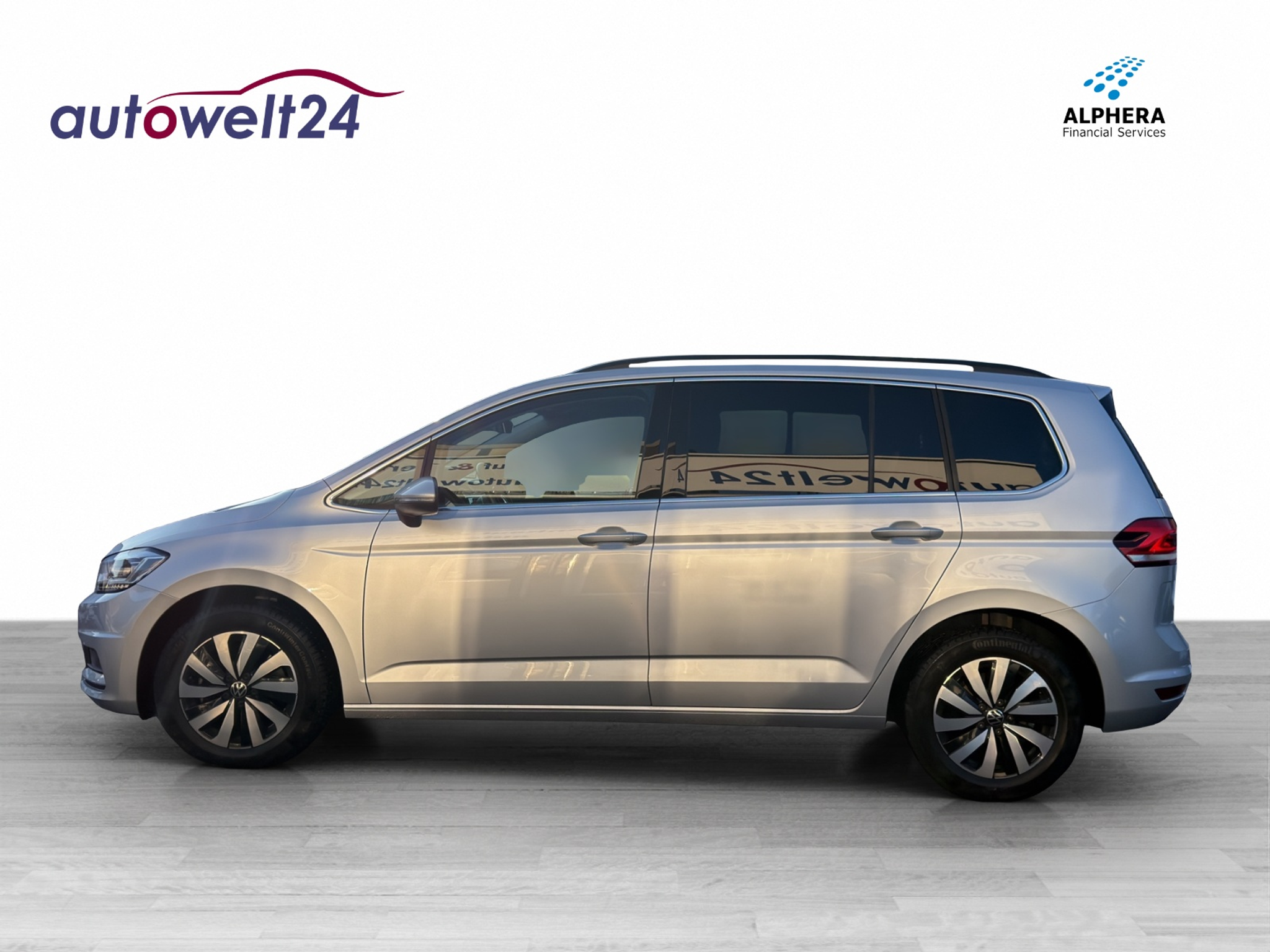 listing desktop thumbnail image 7