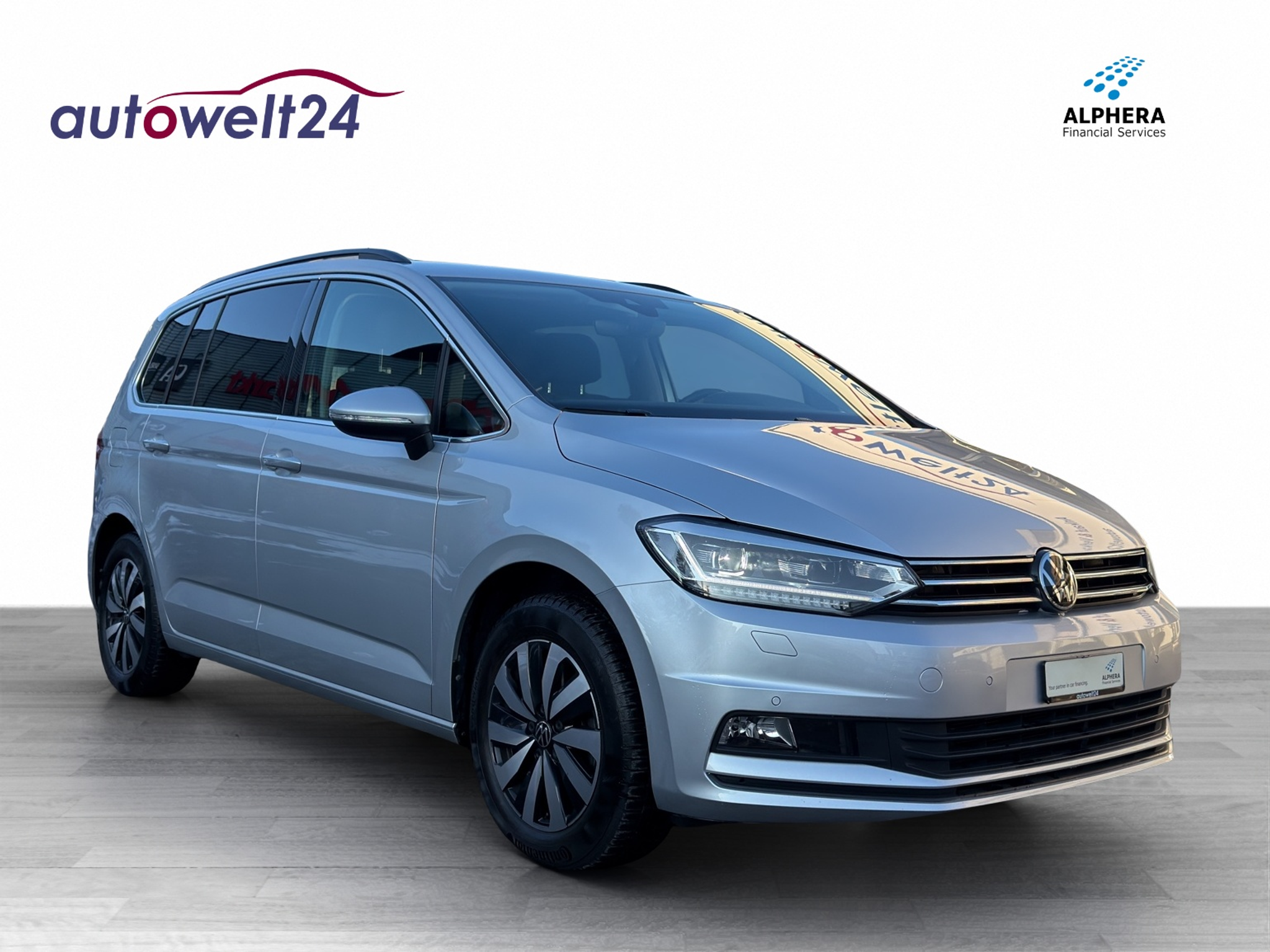 listing desktop thumbnail image 2