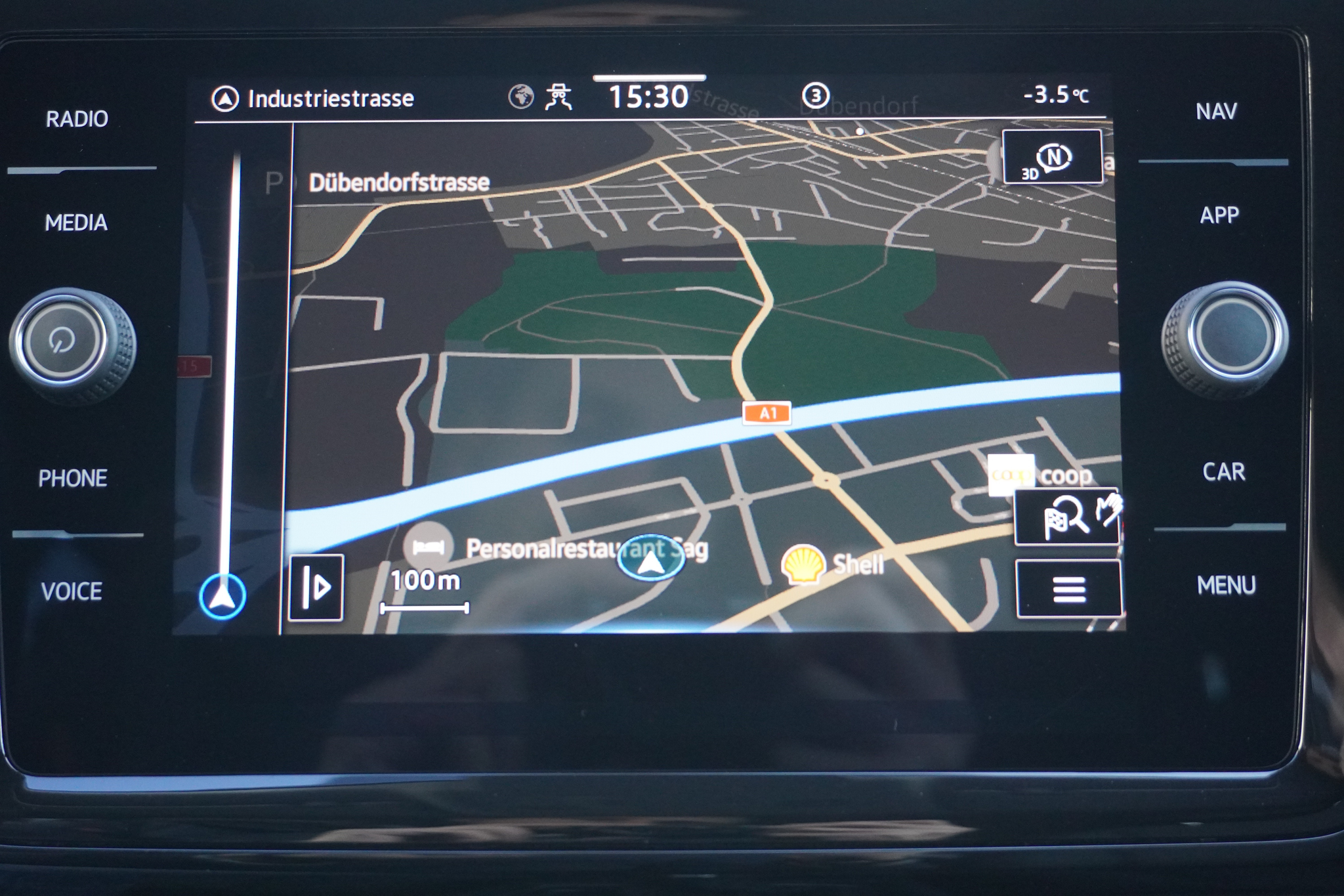 listing desktop thumbnail image 16