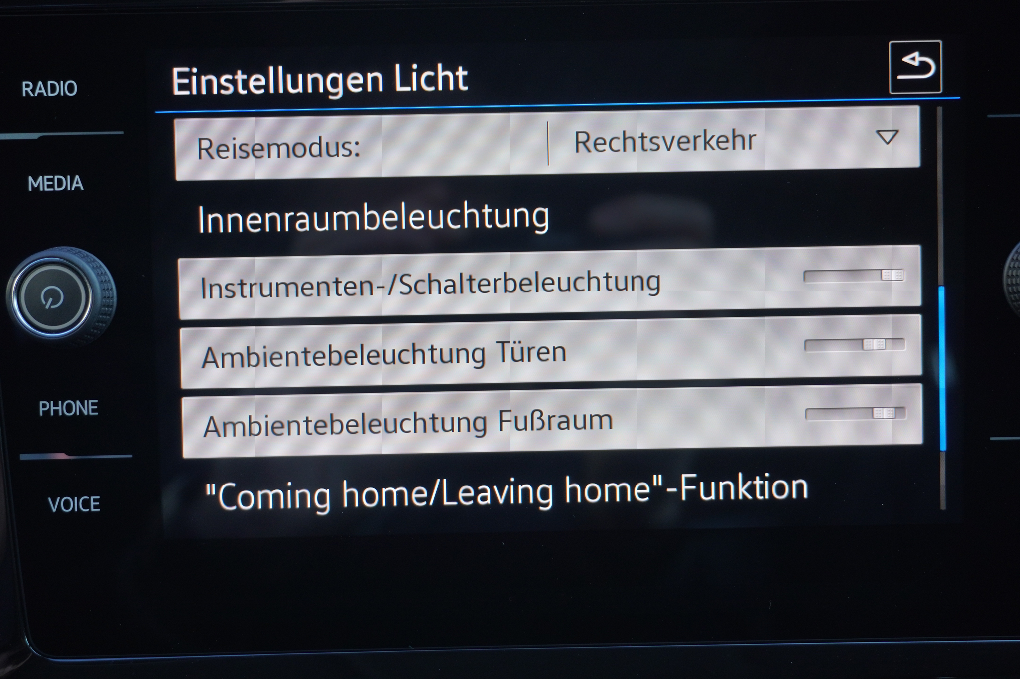 listing desktop thumbnail image 23
