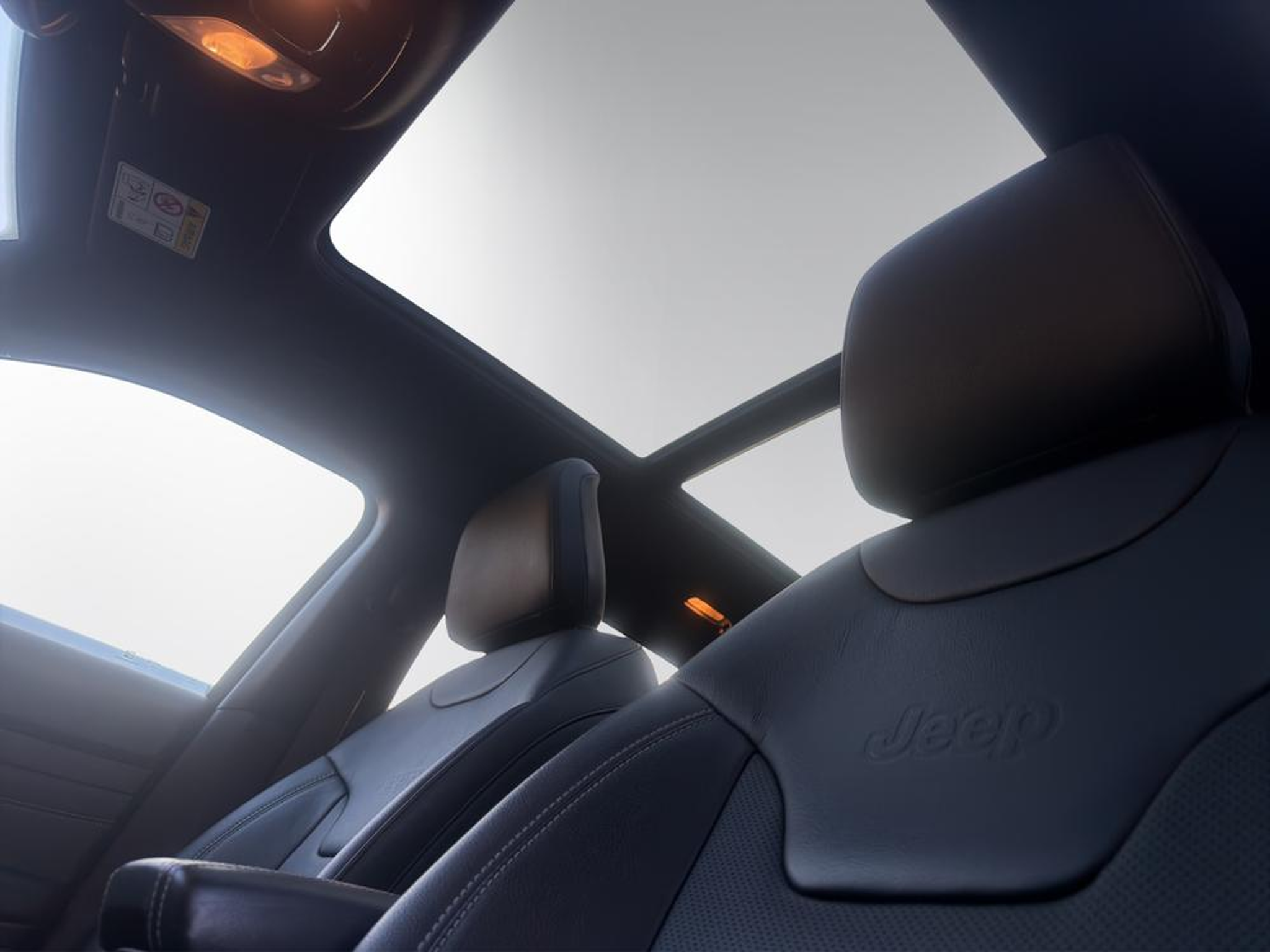 listing desktop thumbnail image 12