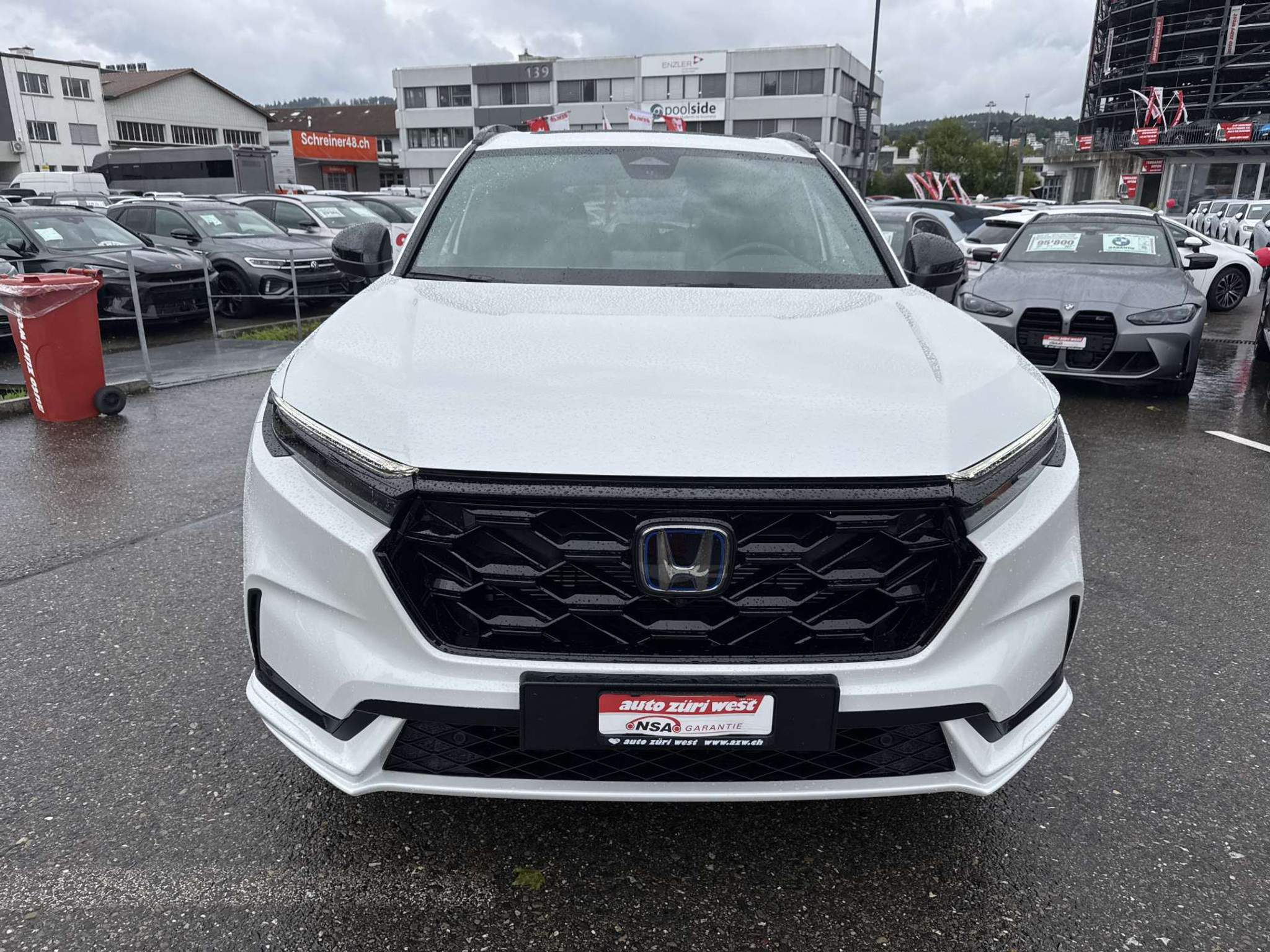 listing desktop thumbnail image 13