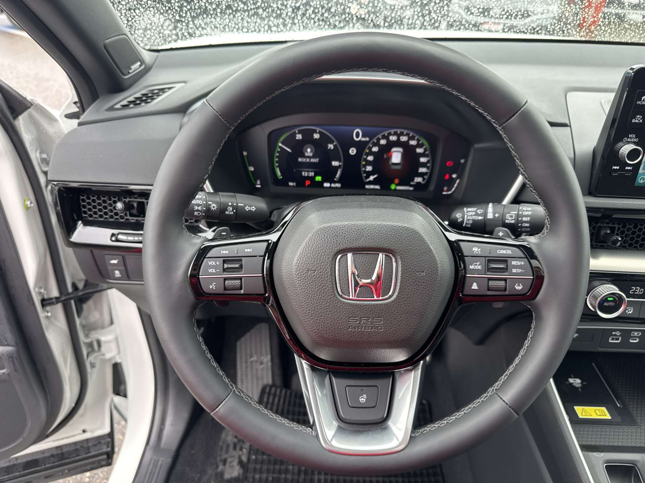 listing desktop thumbnail image 15