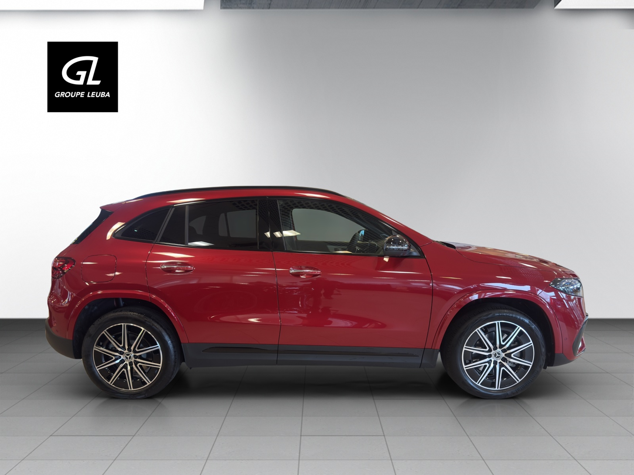 listing desktop thumbnail image 2