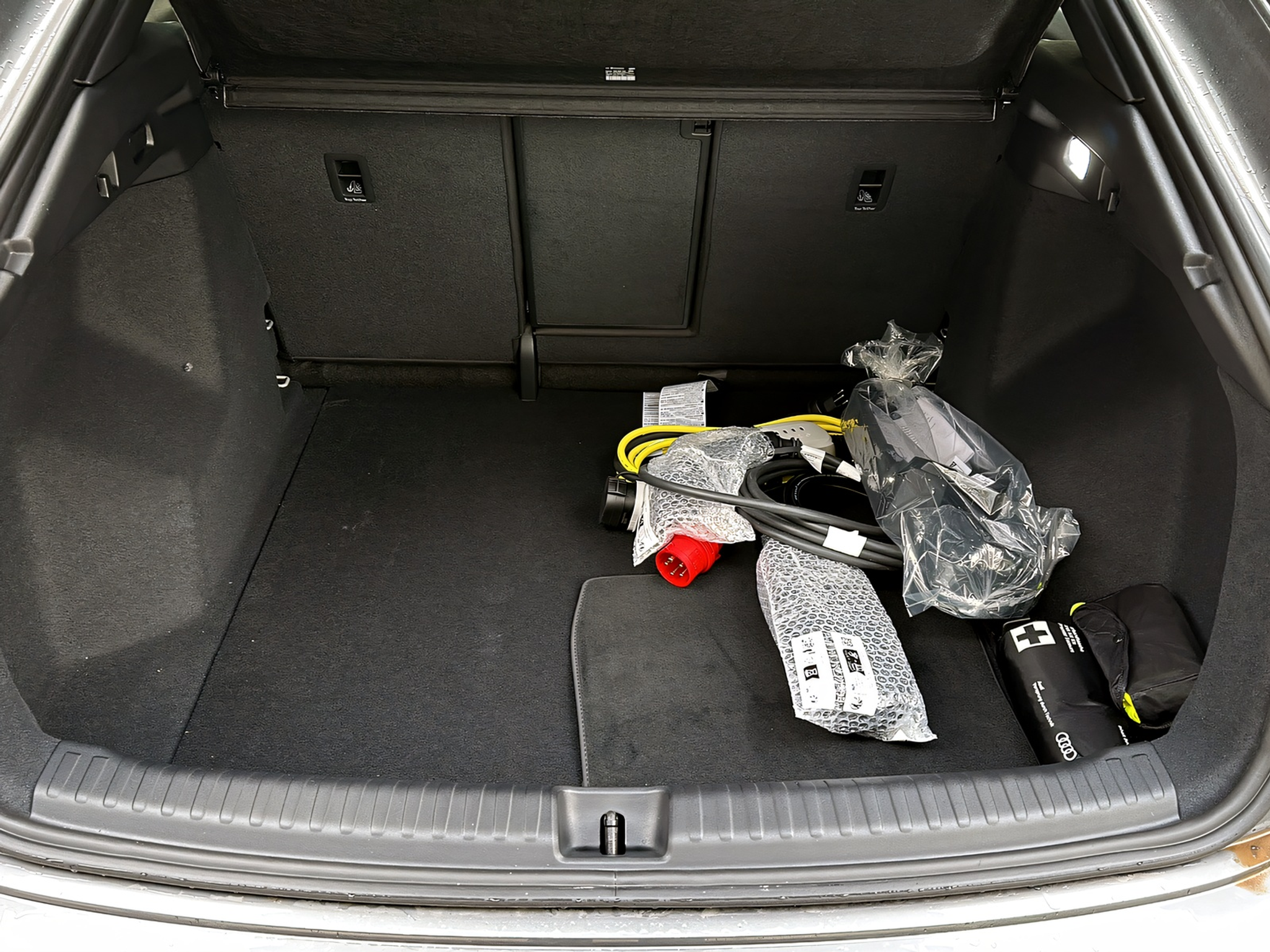 listing desktop thumbnail image 9