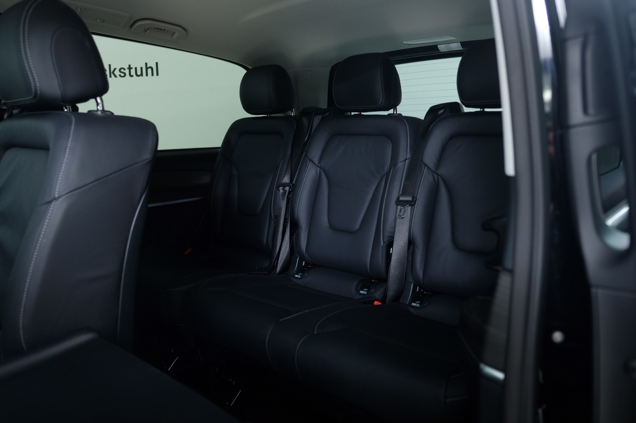 listing desktop thumbnail image 7