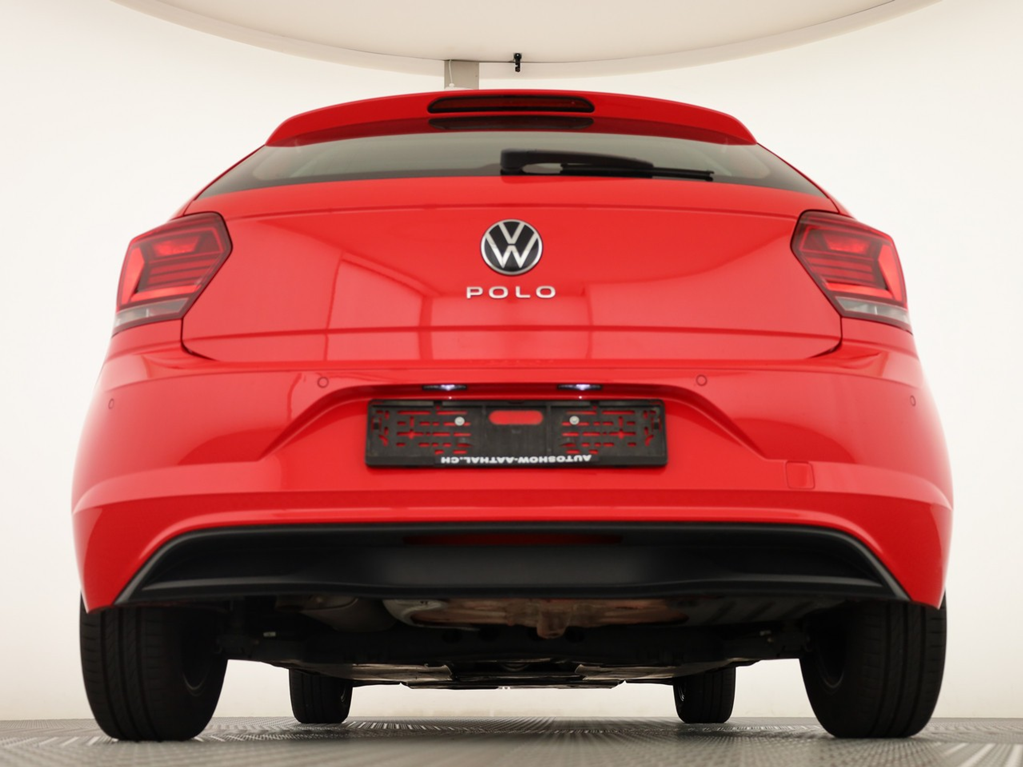 listing desktop thumbnail image 3