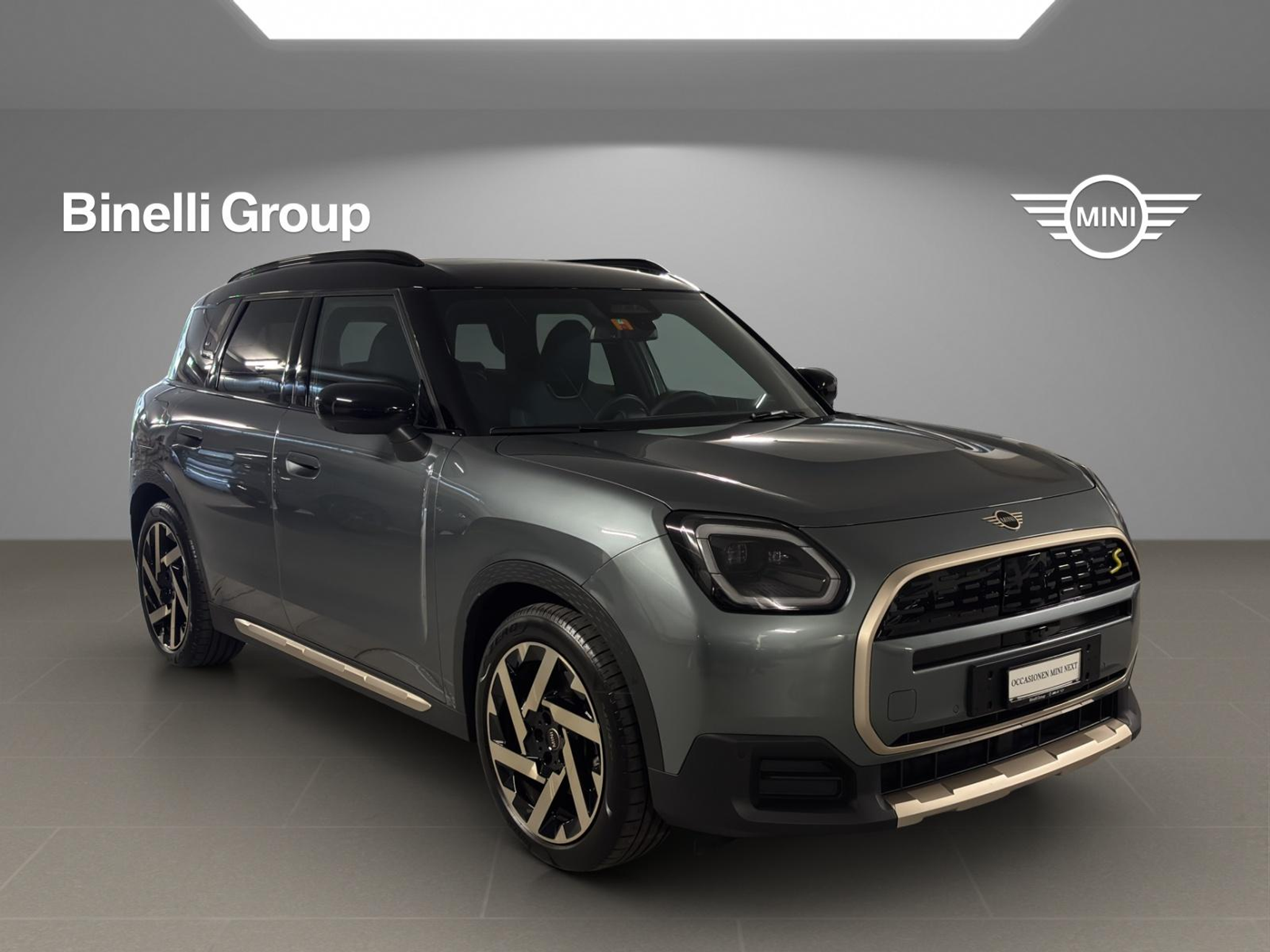 listing desktop thumbnail image 17