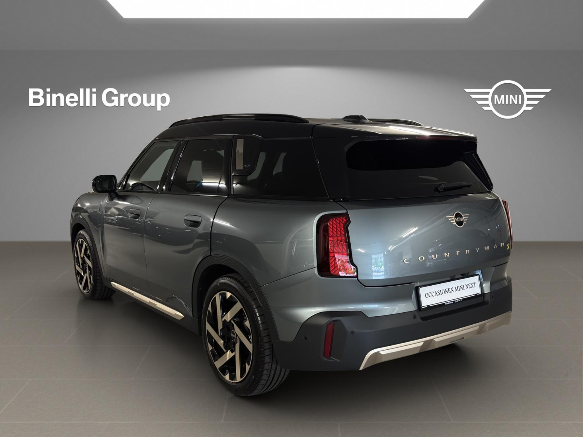 listing desktop thumbnail image 12