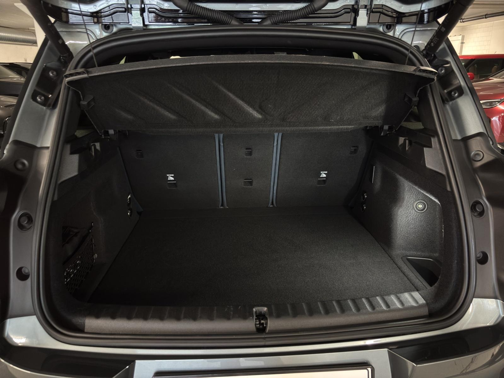 listing desktop thumbnail image 14