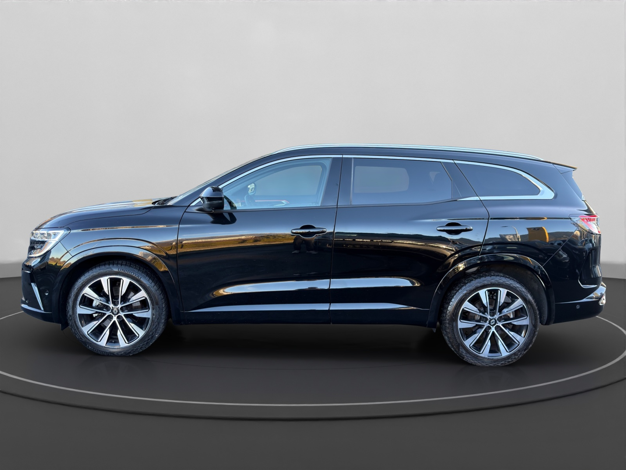 listing desktop thumbnail image 1