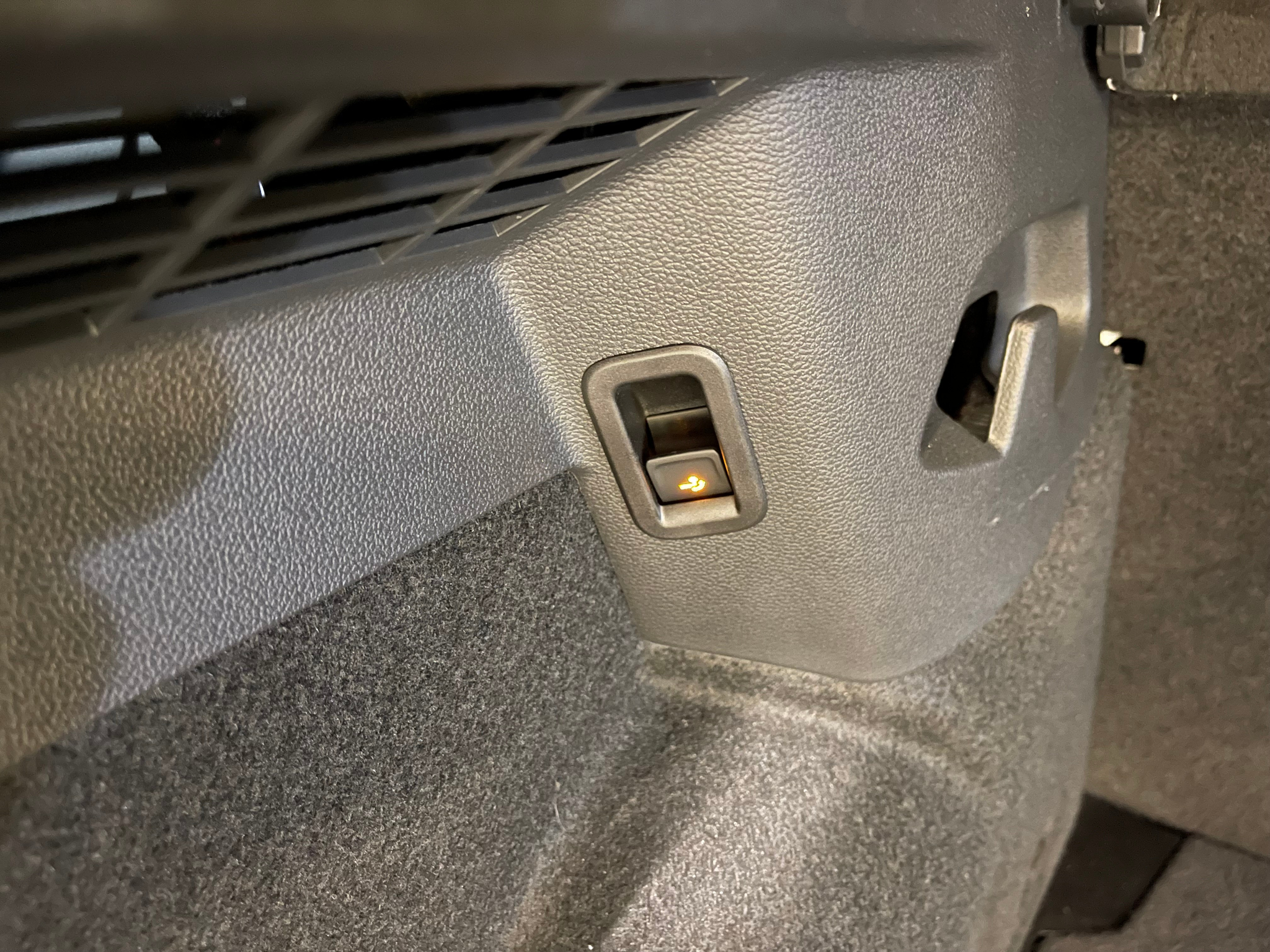 listing desktop thumbnail image 13