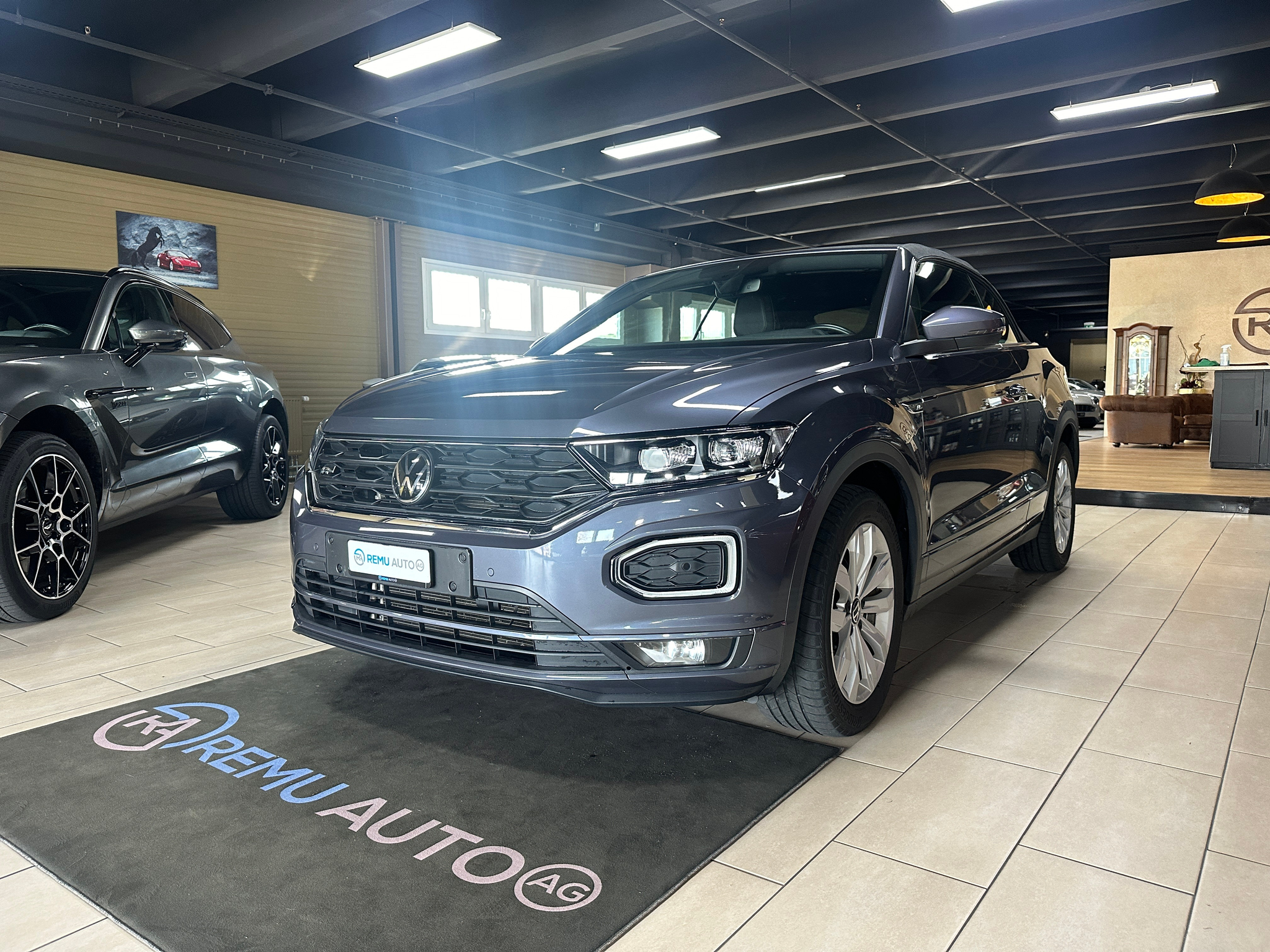 listing desktop thumbnail image 6