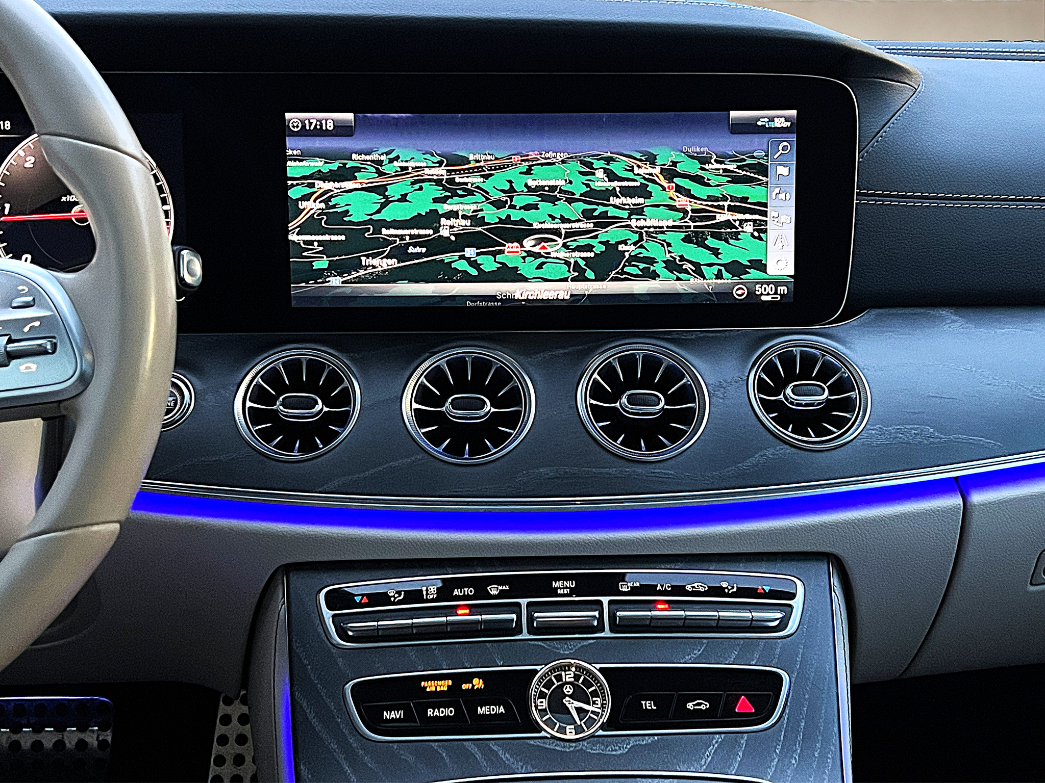 listing desktop thumbnail image 10