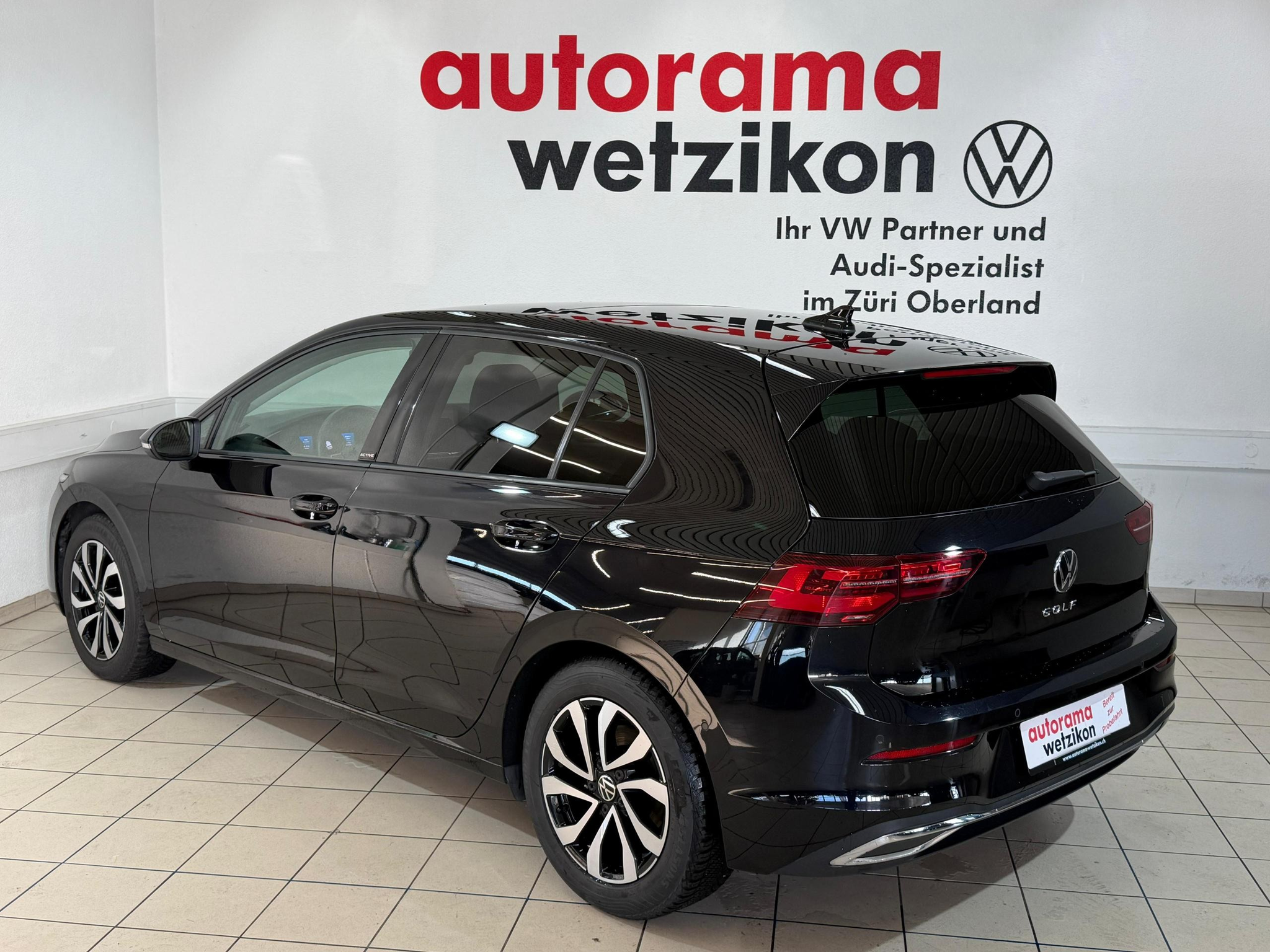 listing desktop thumbnail image 2