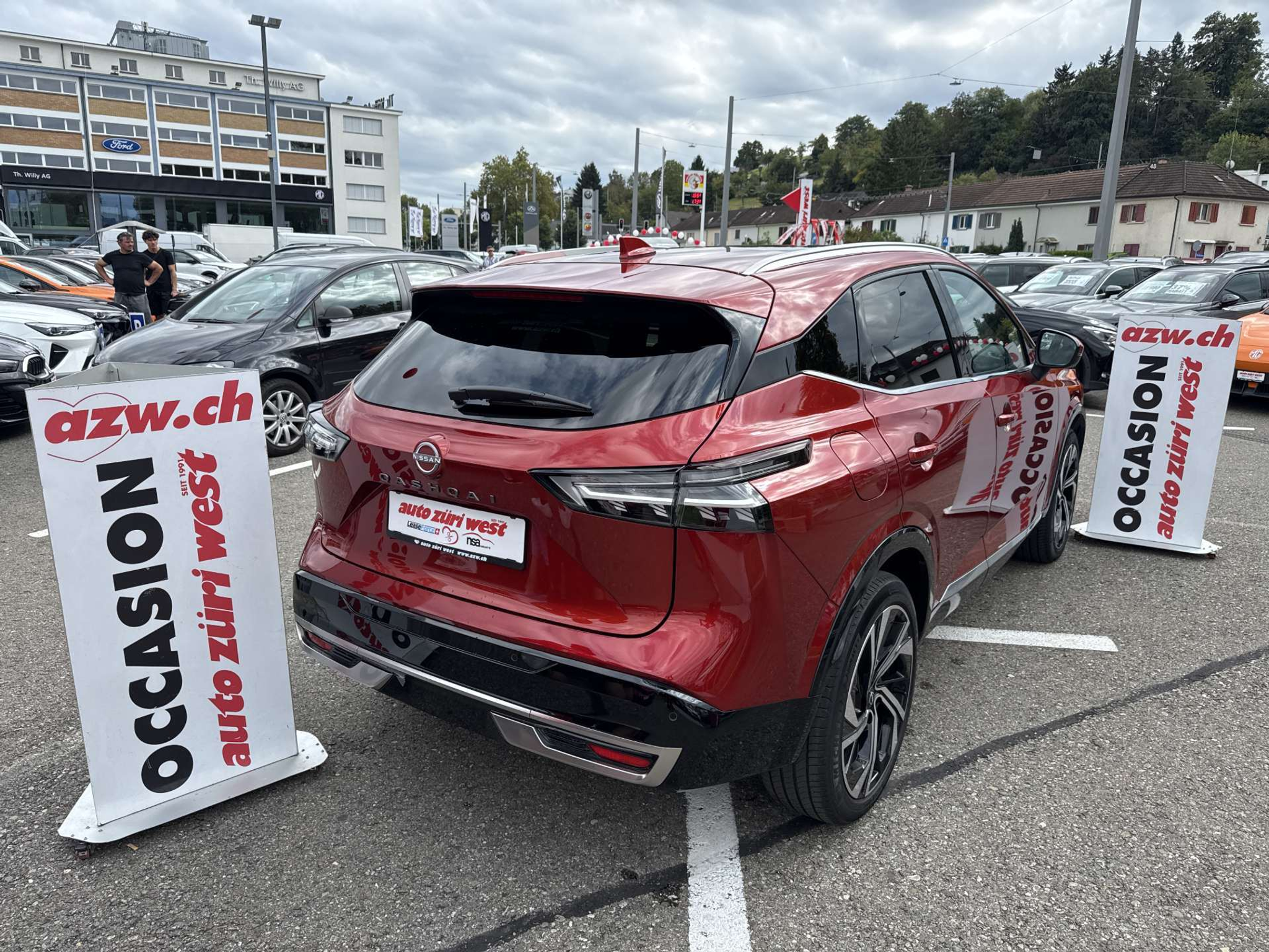 listing desktop thumbnail image 2