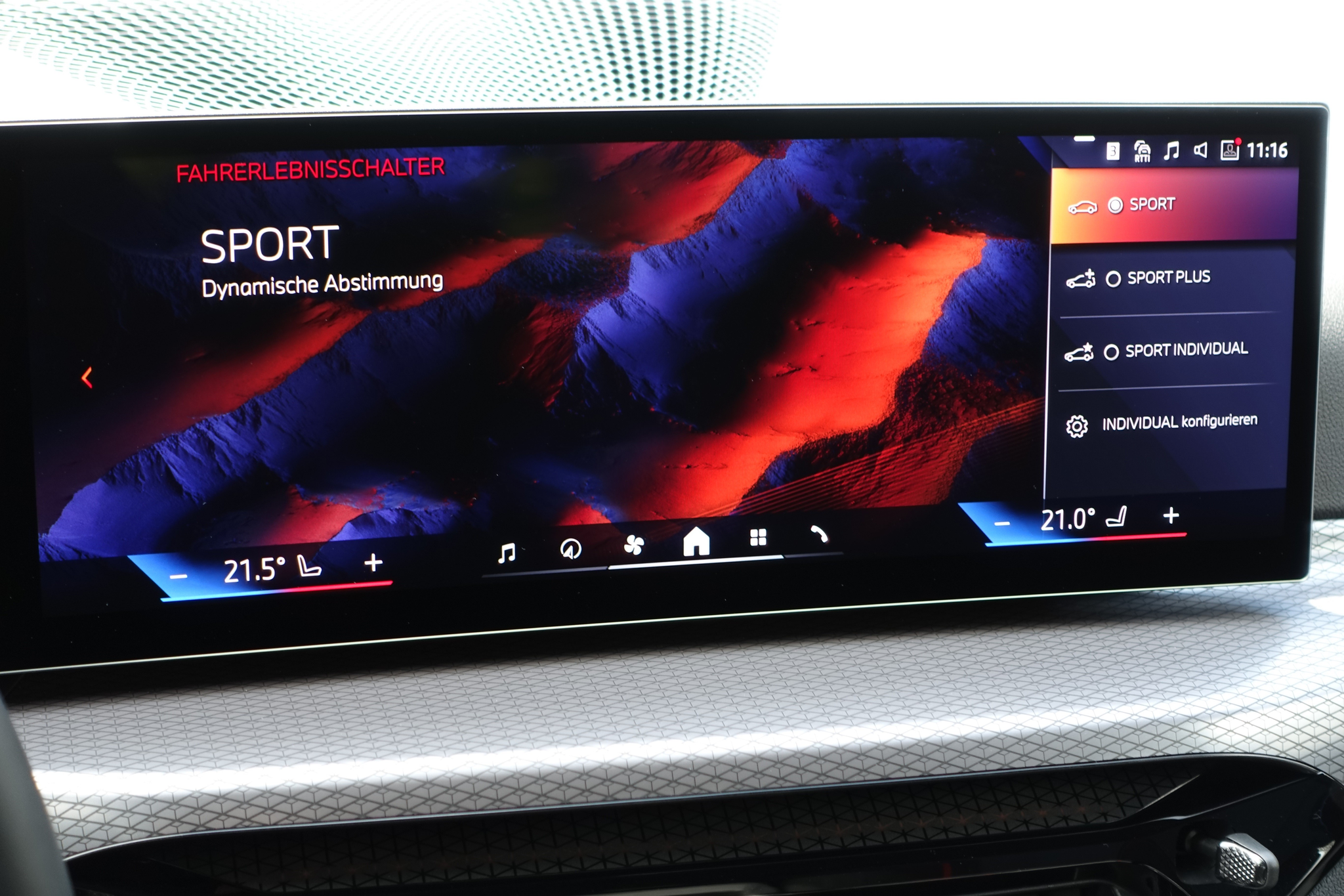 listing desktop thumbnail image 28