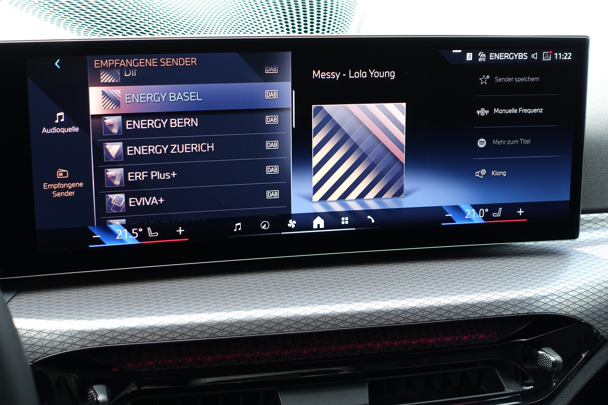 listing desktop thumbnail image 31