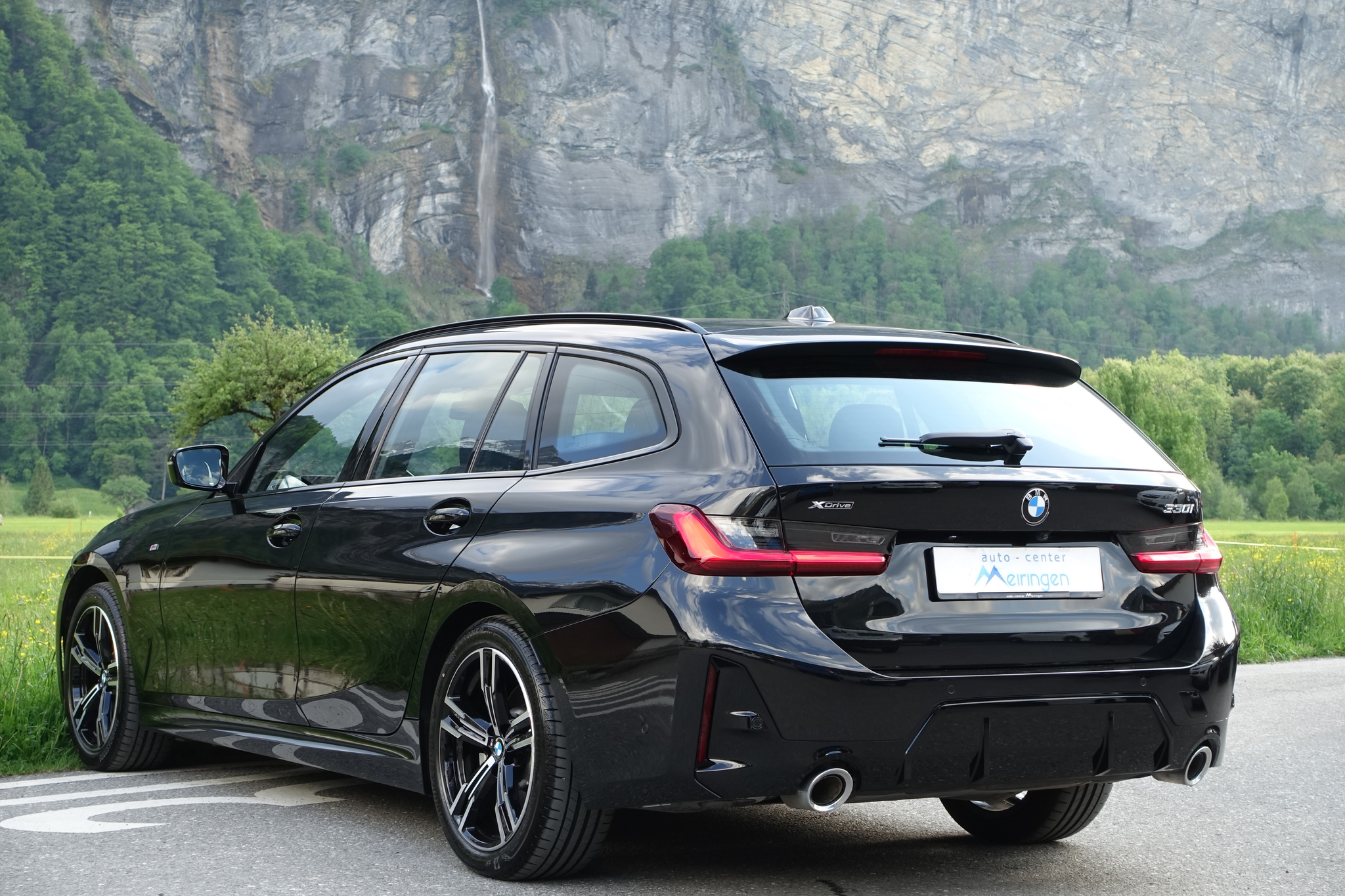 listing desktop thumbnail image 6