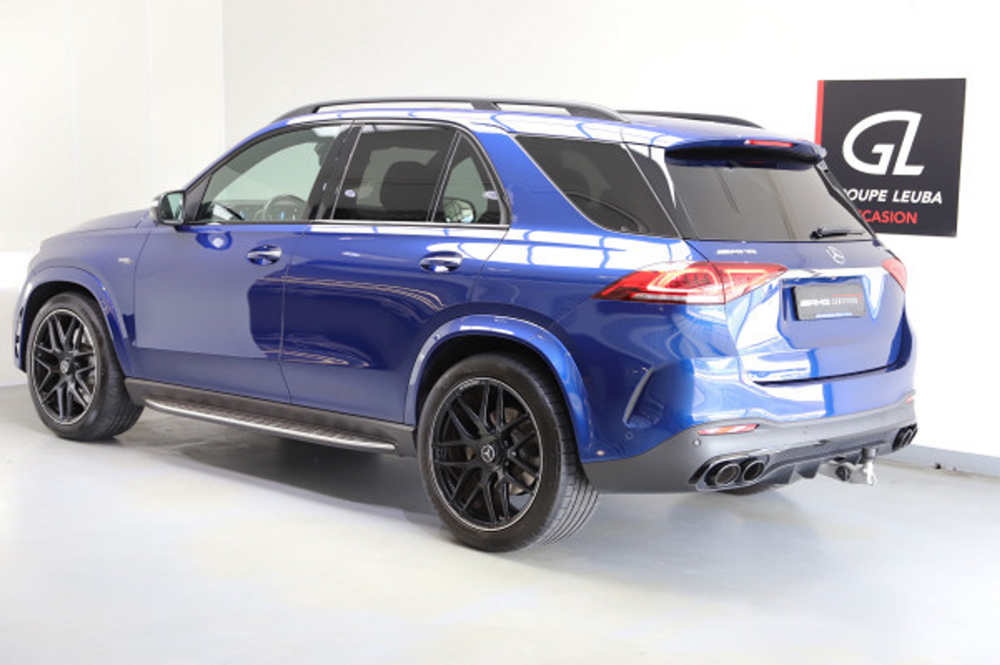 listing desktop thumbnail image 2